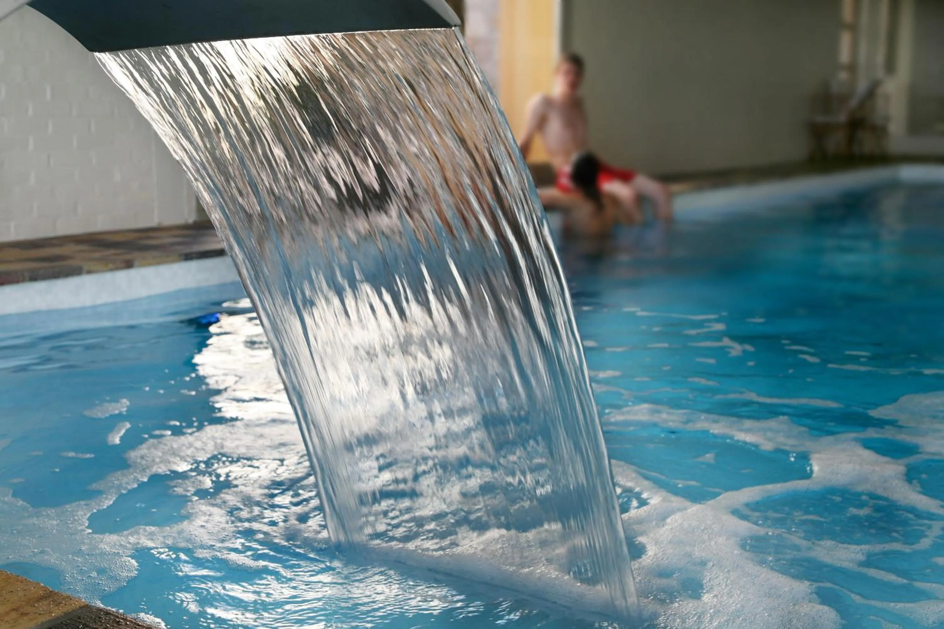 Swimming pool in Hotel des Bains & Wellness