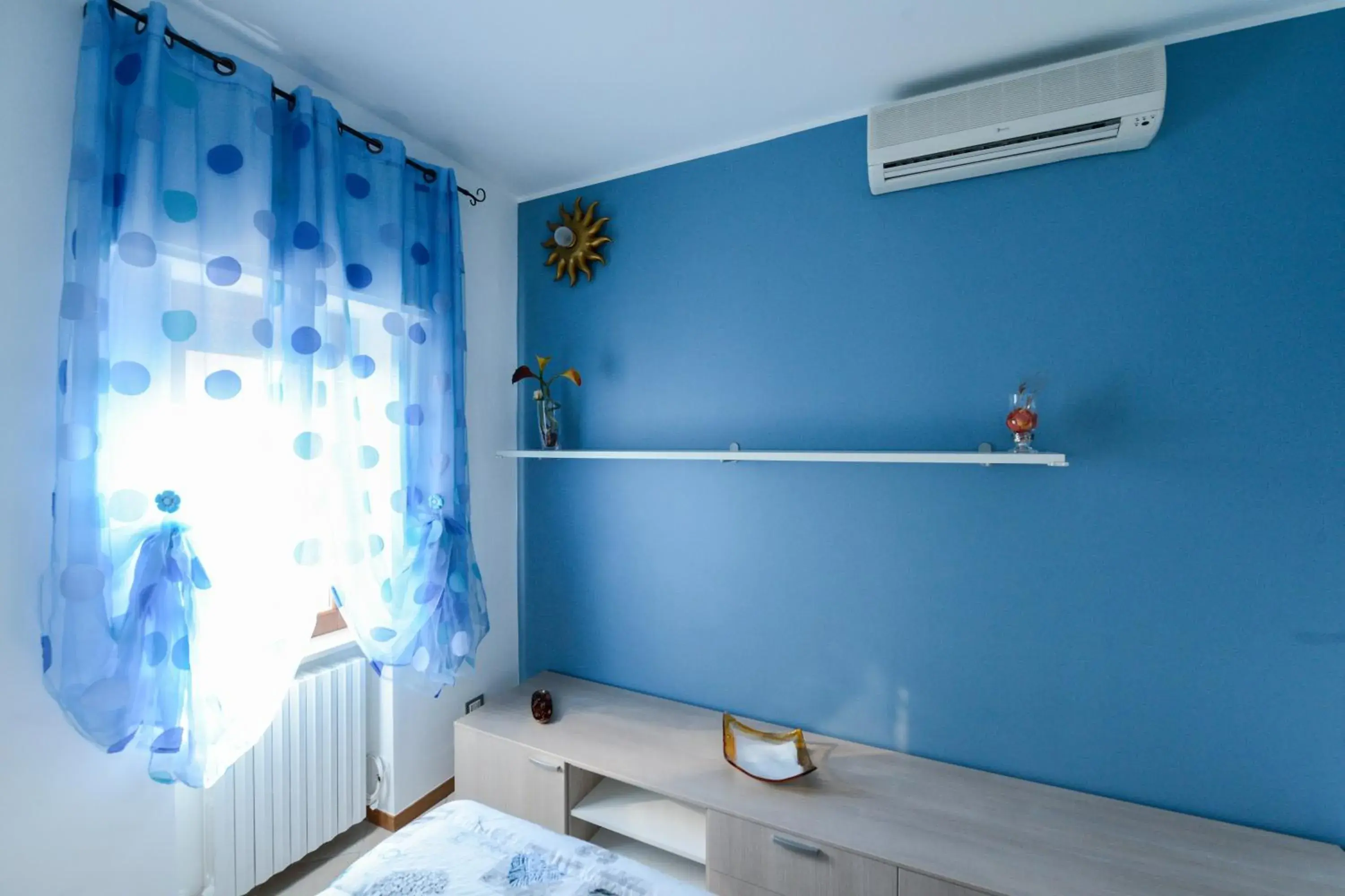 Double Room with Private External Bathroom - single occupancy in Uno Sguardo Sui Sassi Double Room with Private External Bathroom - single occupancy in Uno Sguardo Sui Sassi