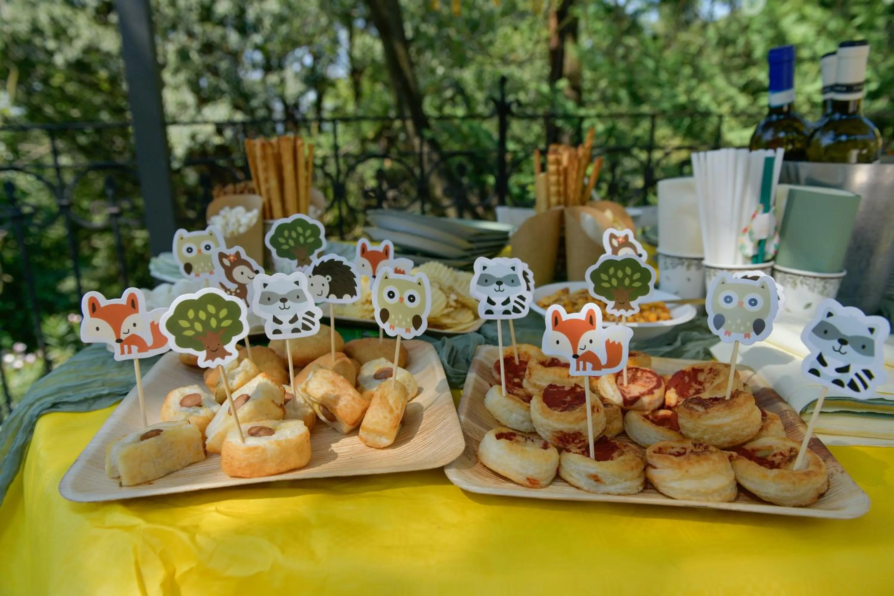 Food and drinks in Villa Isidoro ampio parco ,piscina privata, arte e giochi , fitness