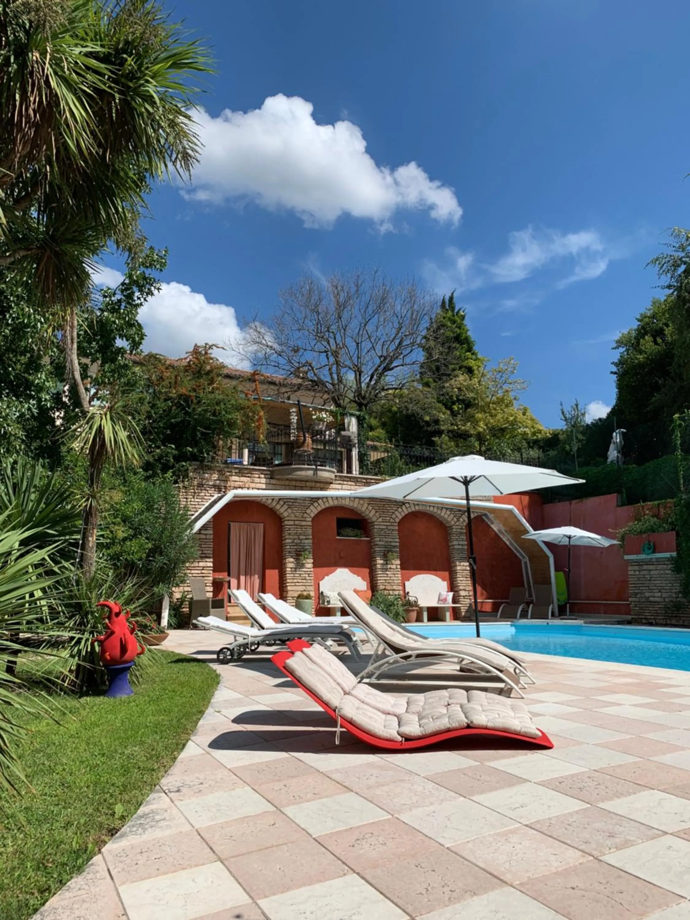 Day in Villa Isidoro ampio parco ,piscina privata, arte e giochi , fitness