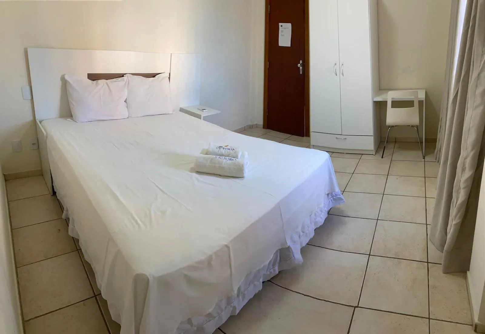 Bedroom, Bed in Apart Victoria