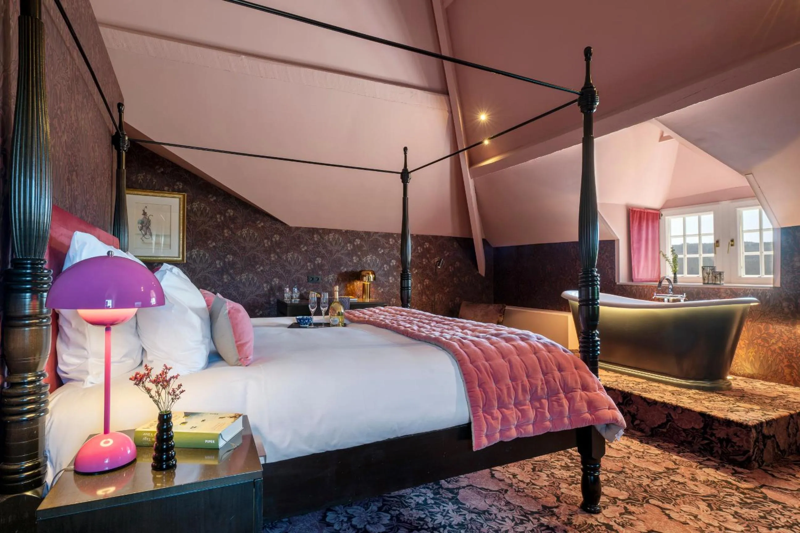 Bed in Manoir de Lébioles