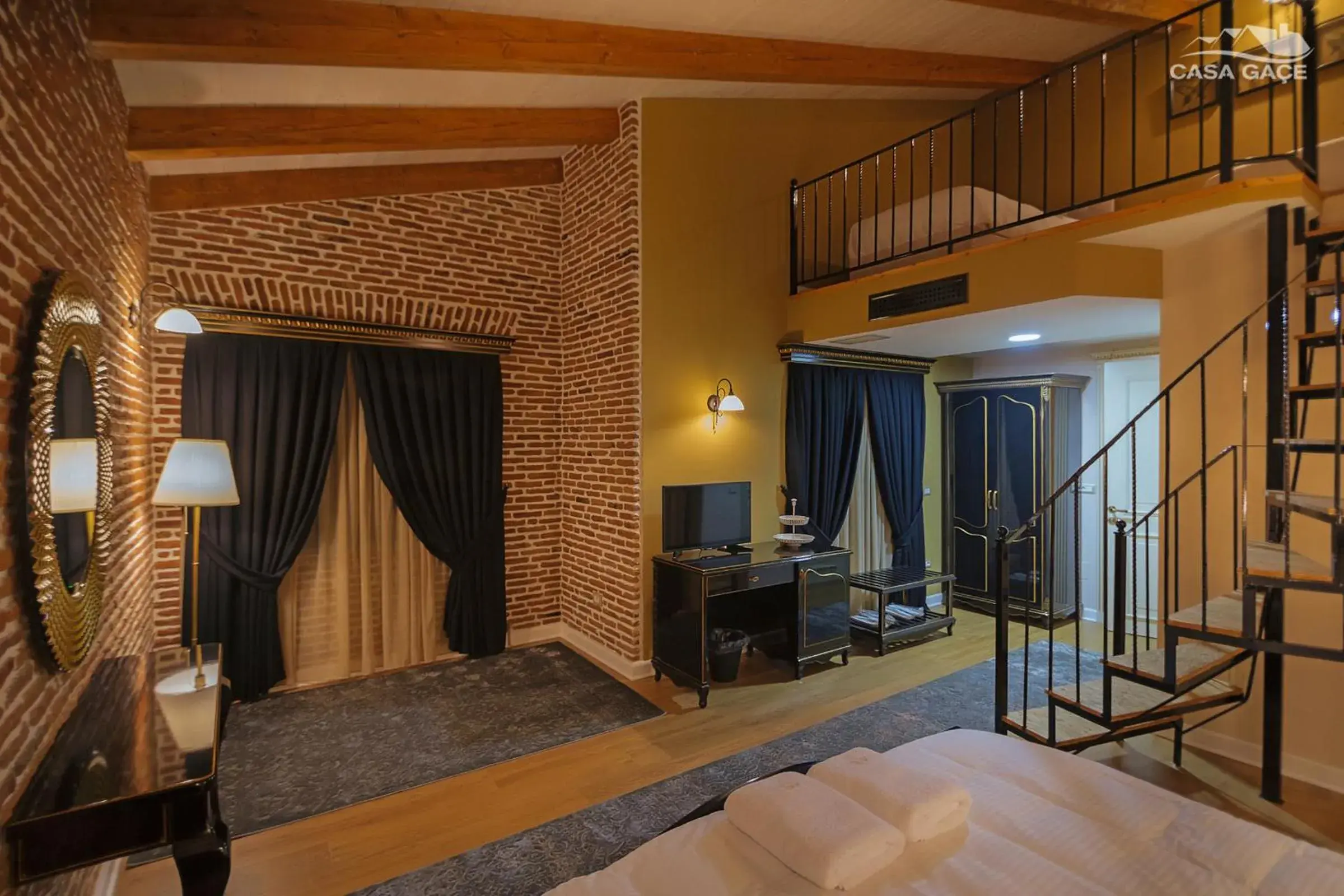 Suite with Balcony in Casa Gaçe Hotel Suite with Balcony in Casa Gaçe Hotel