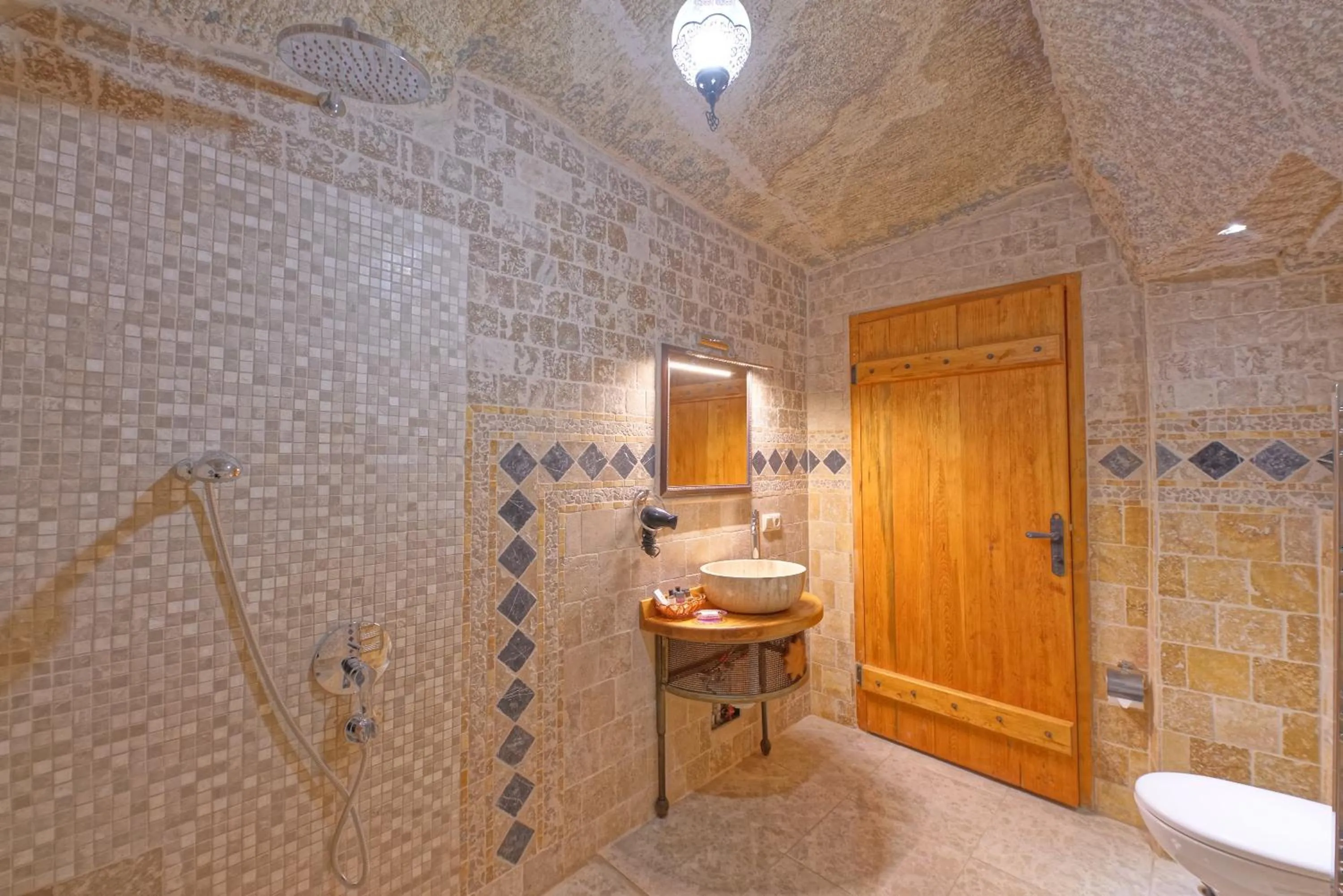 Shower in Angel Cave Suite