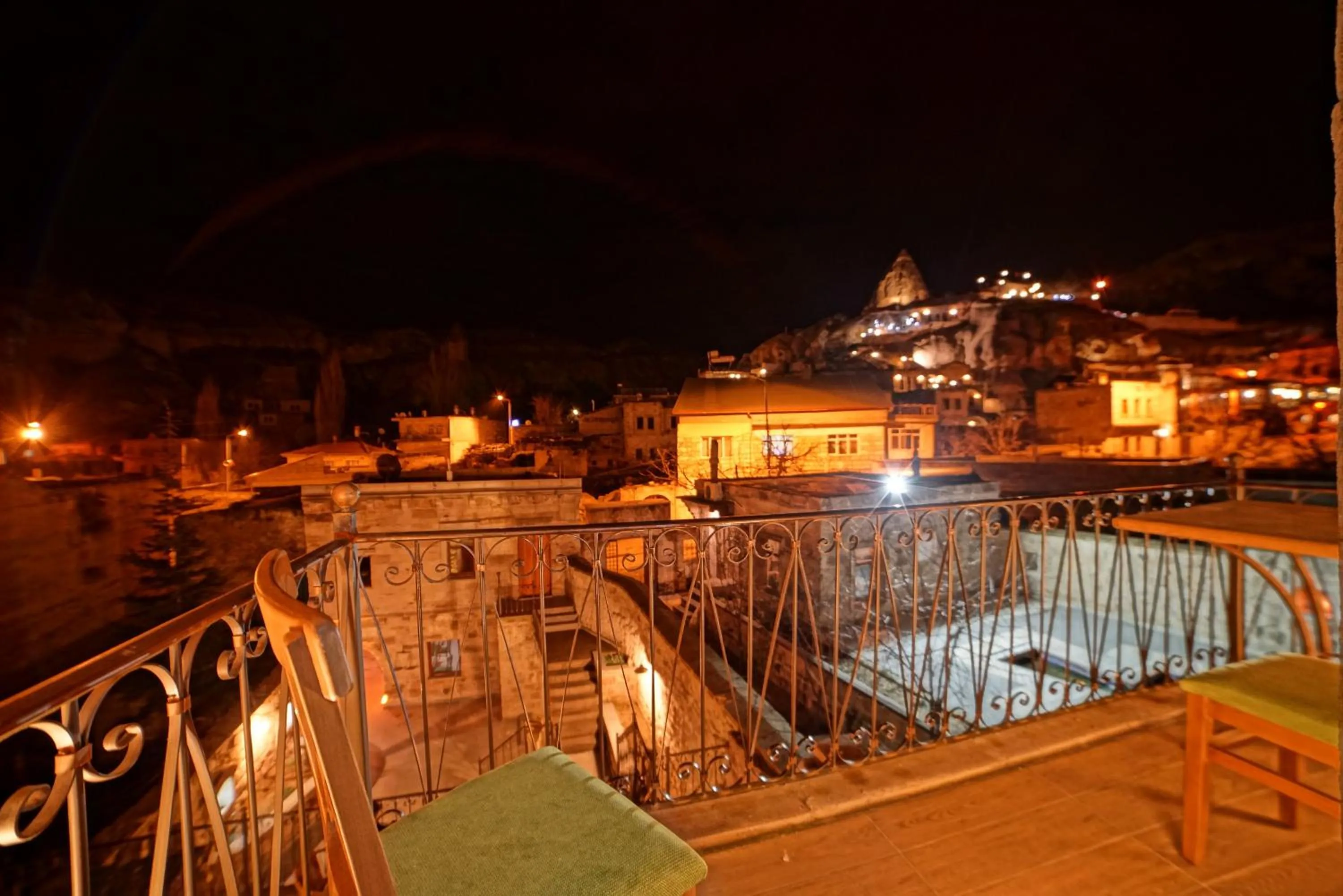 Nearby landmark in Angel Cave Suite