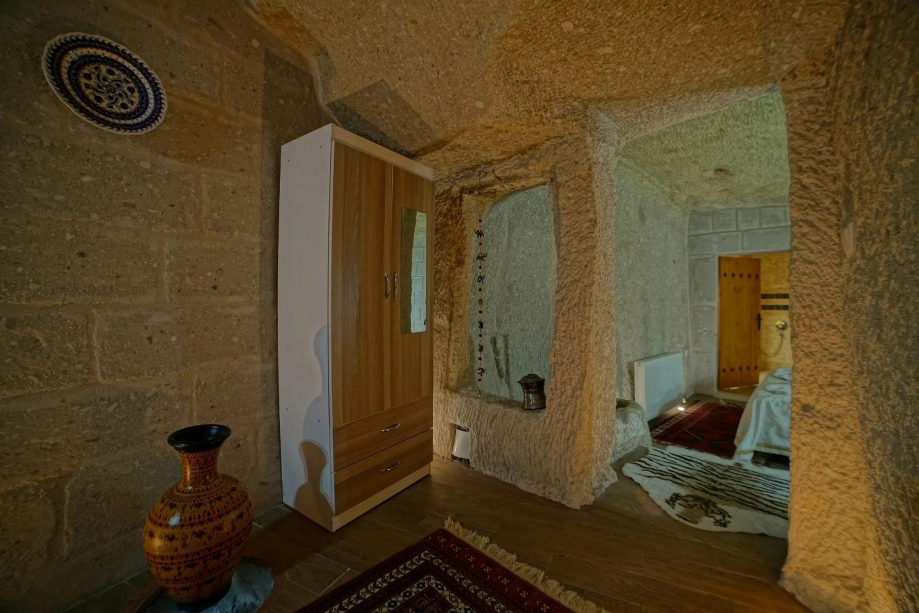 Living room in Angel Cave Suite