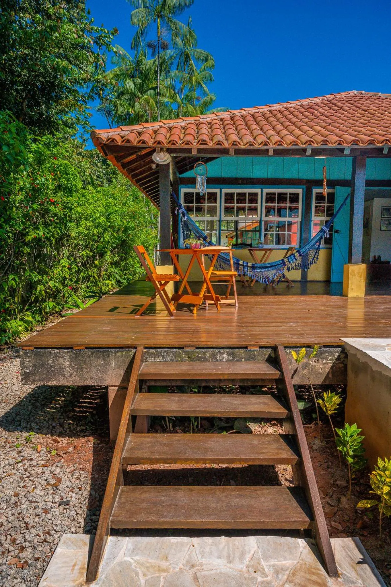 Property building in Casa do Pescador Camburi