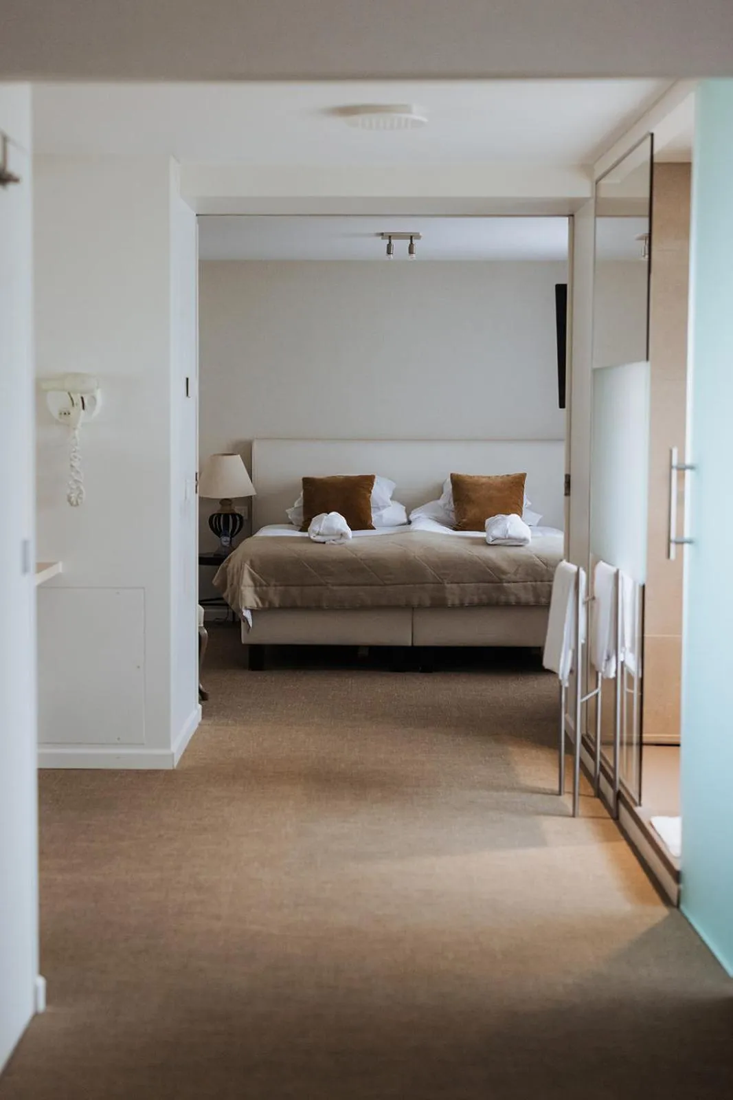 Bedroom, Bed in Hotel Lugano