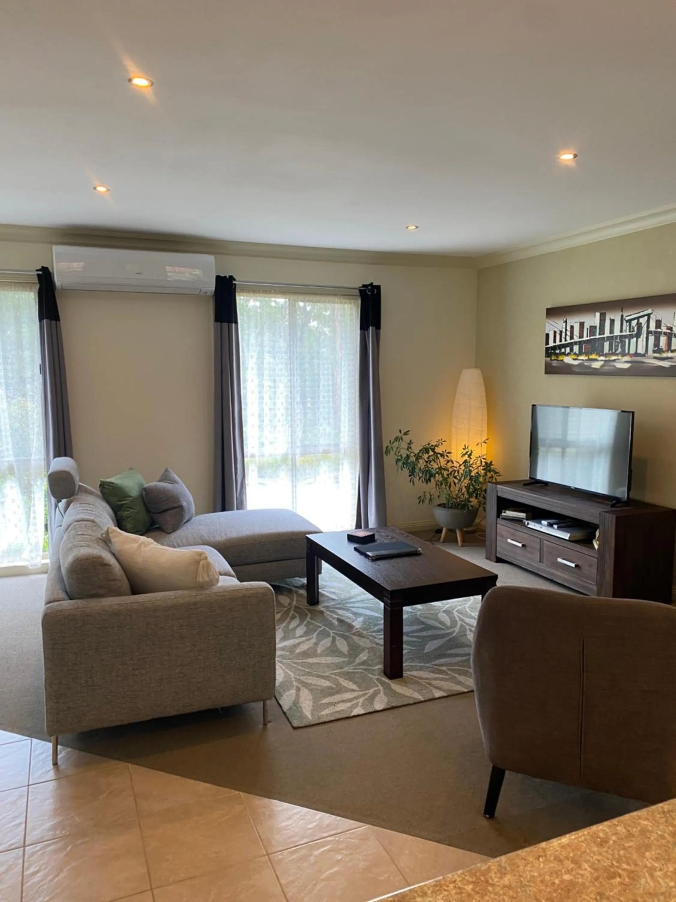 Emerald Creek Cottages