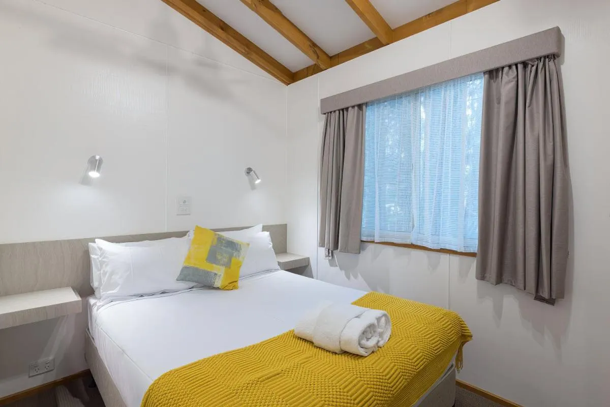 Bedroom, Bed in Daylesford Holiday Park