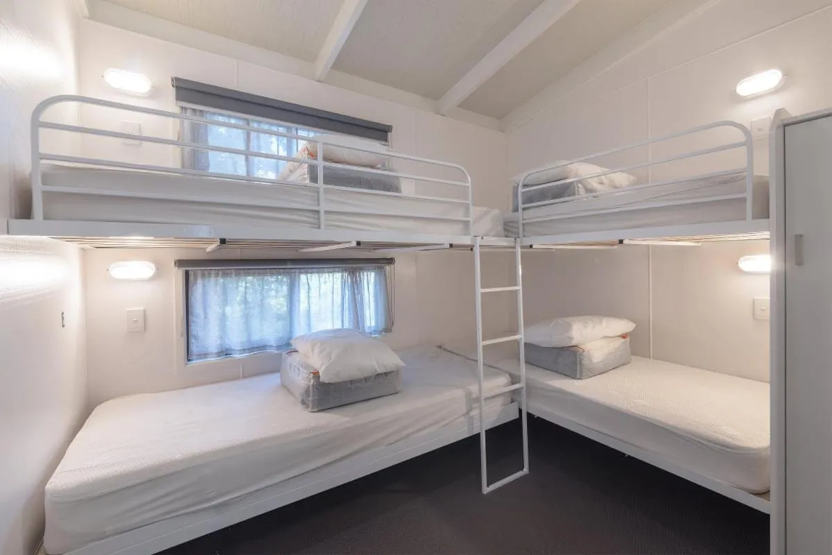 Bedroom, Bed in Daylesford Holiday Park