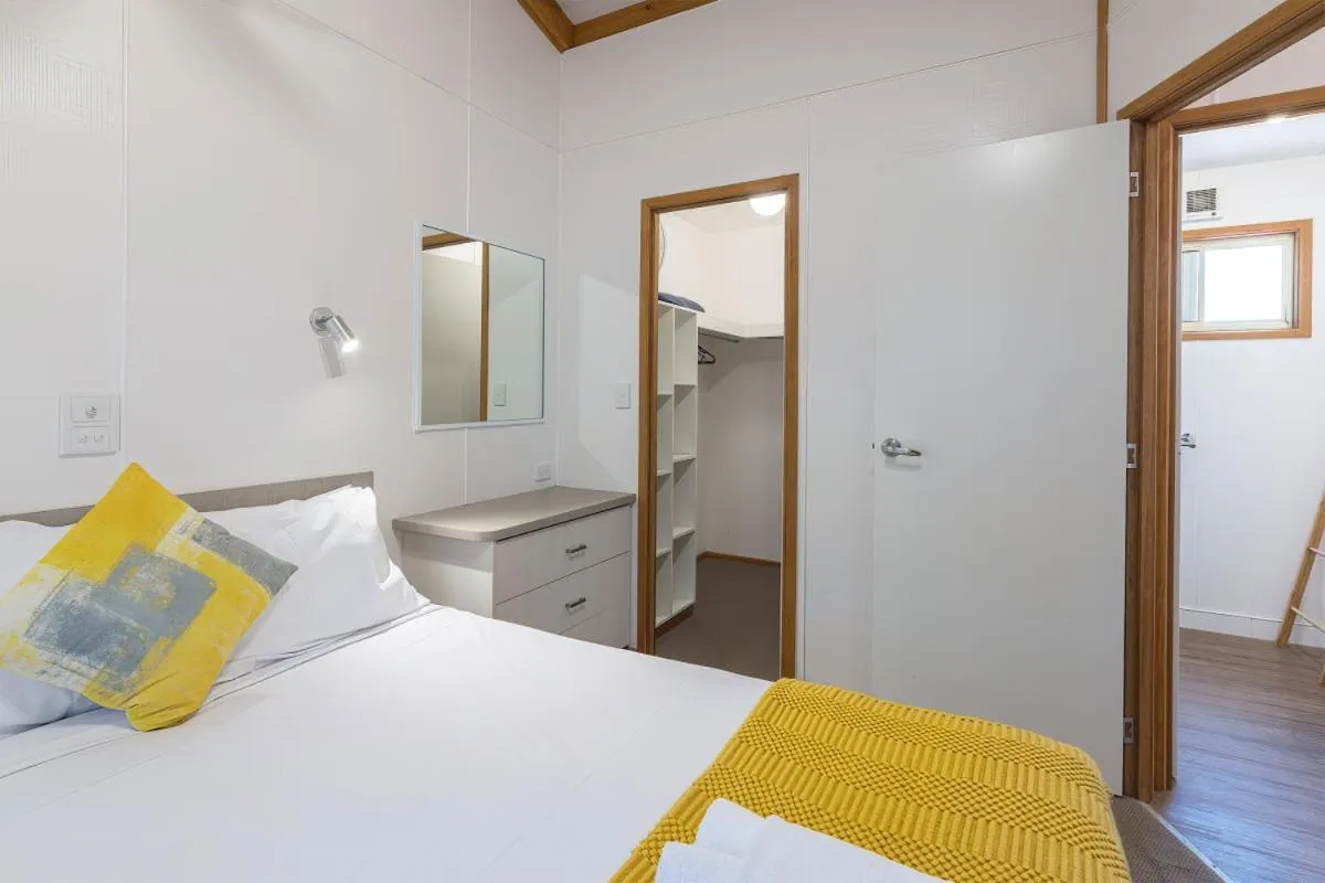 Bedroom, Bed in Daylesford Holiday Park