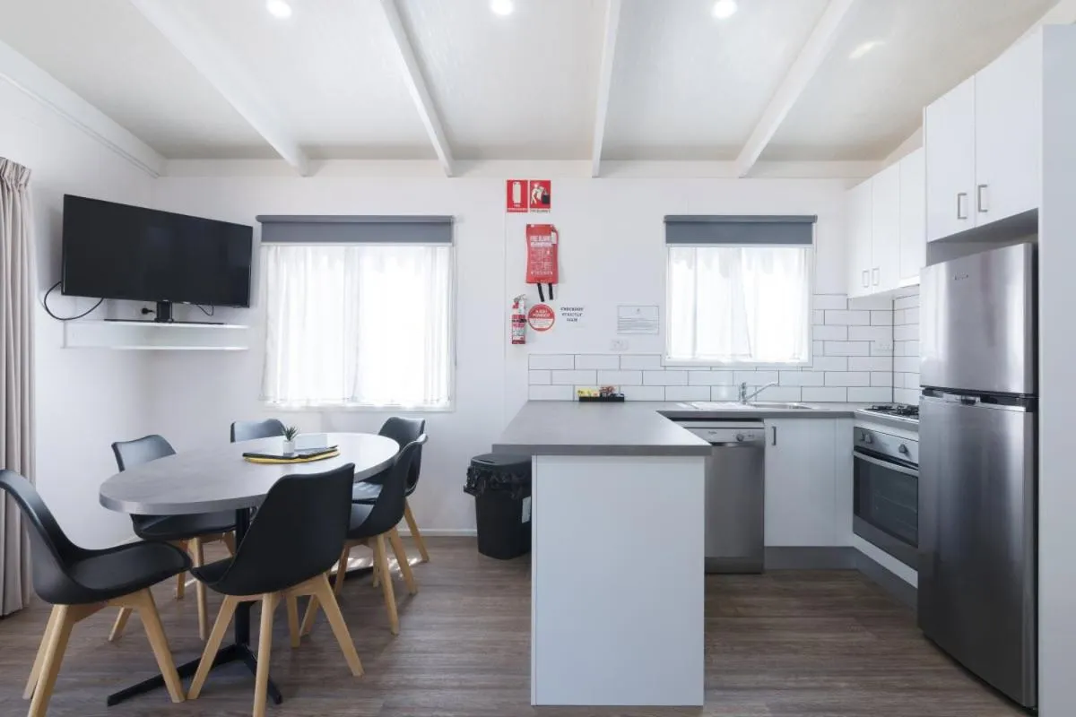 Kitchen or kitchenette in Daylesford Holiday Park