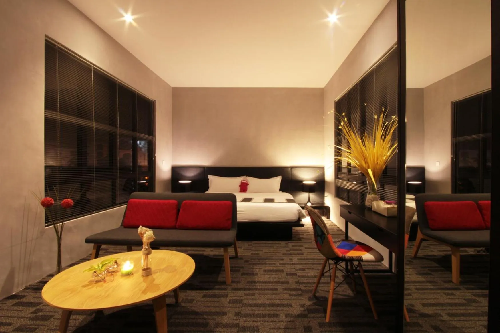 Seating area, Bed in Villa Lot 1638