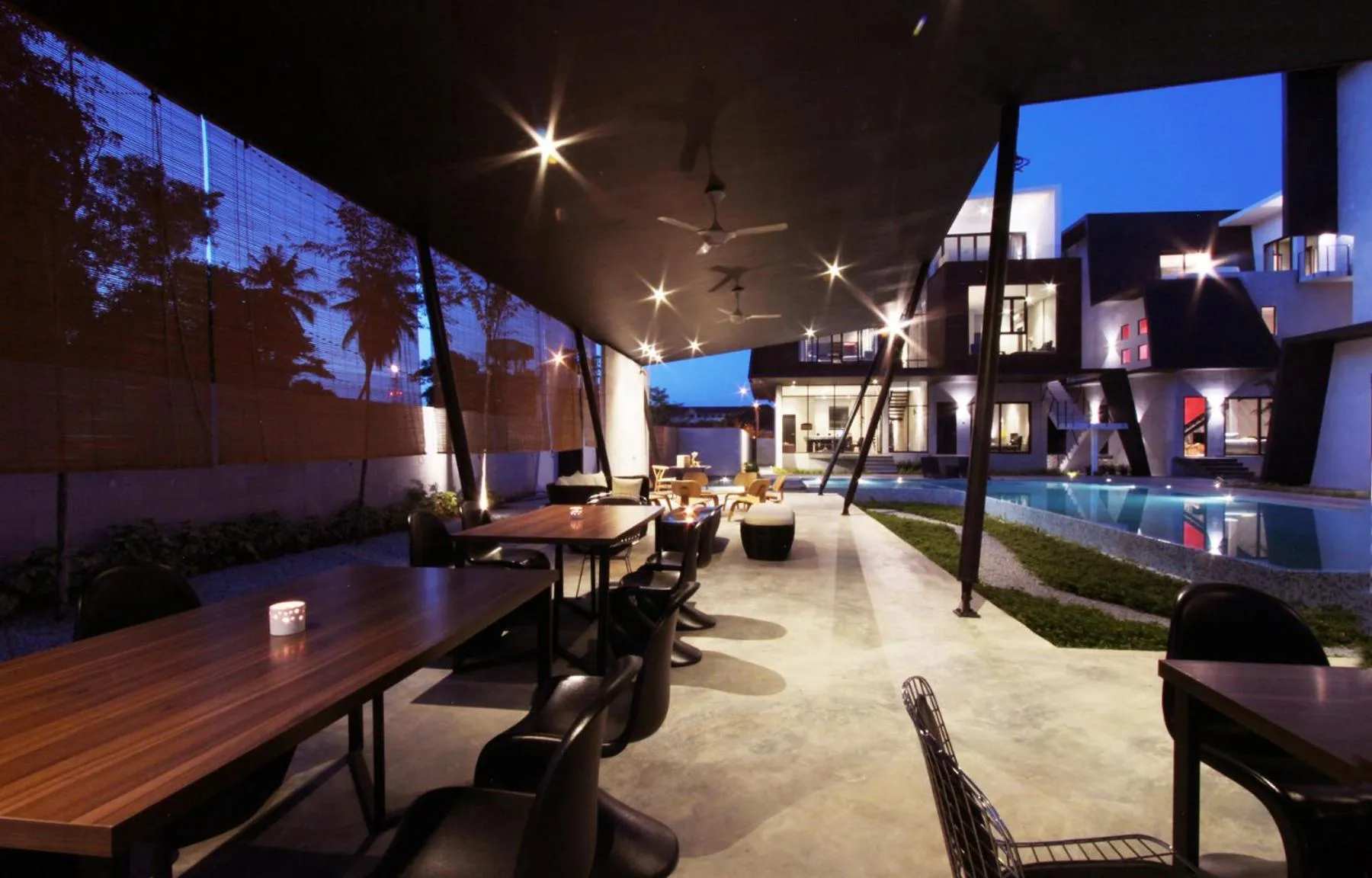 Property building in Villa Lot 1638