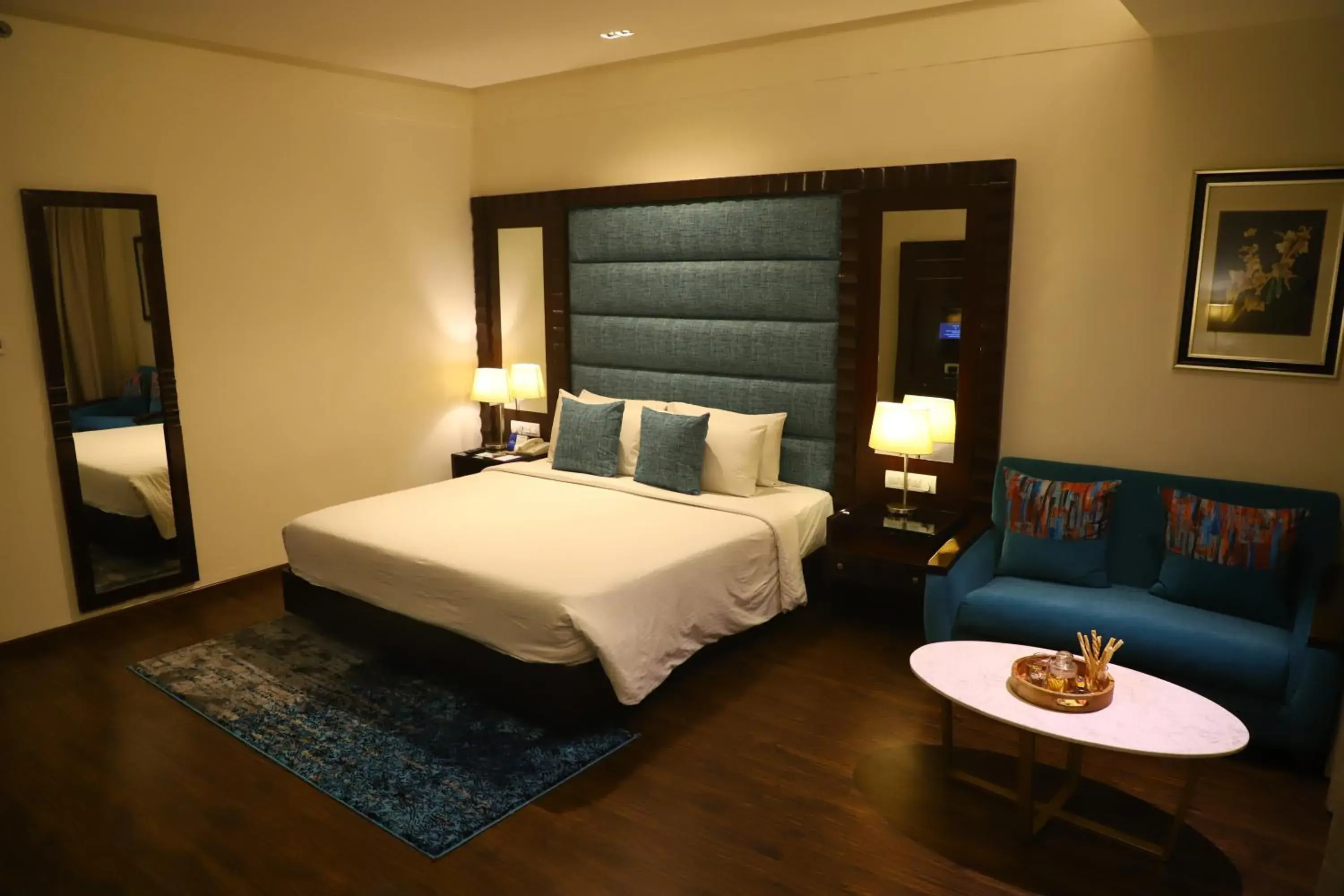 Bed in Deventure Sarovar Portico Kapashera, New Delhi Bed in Deventure Sarovar Portico Kapashera, New Delhi