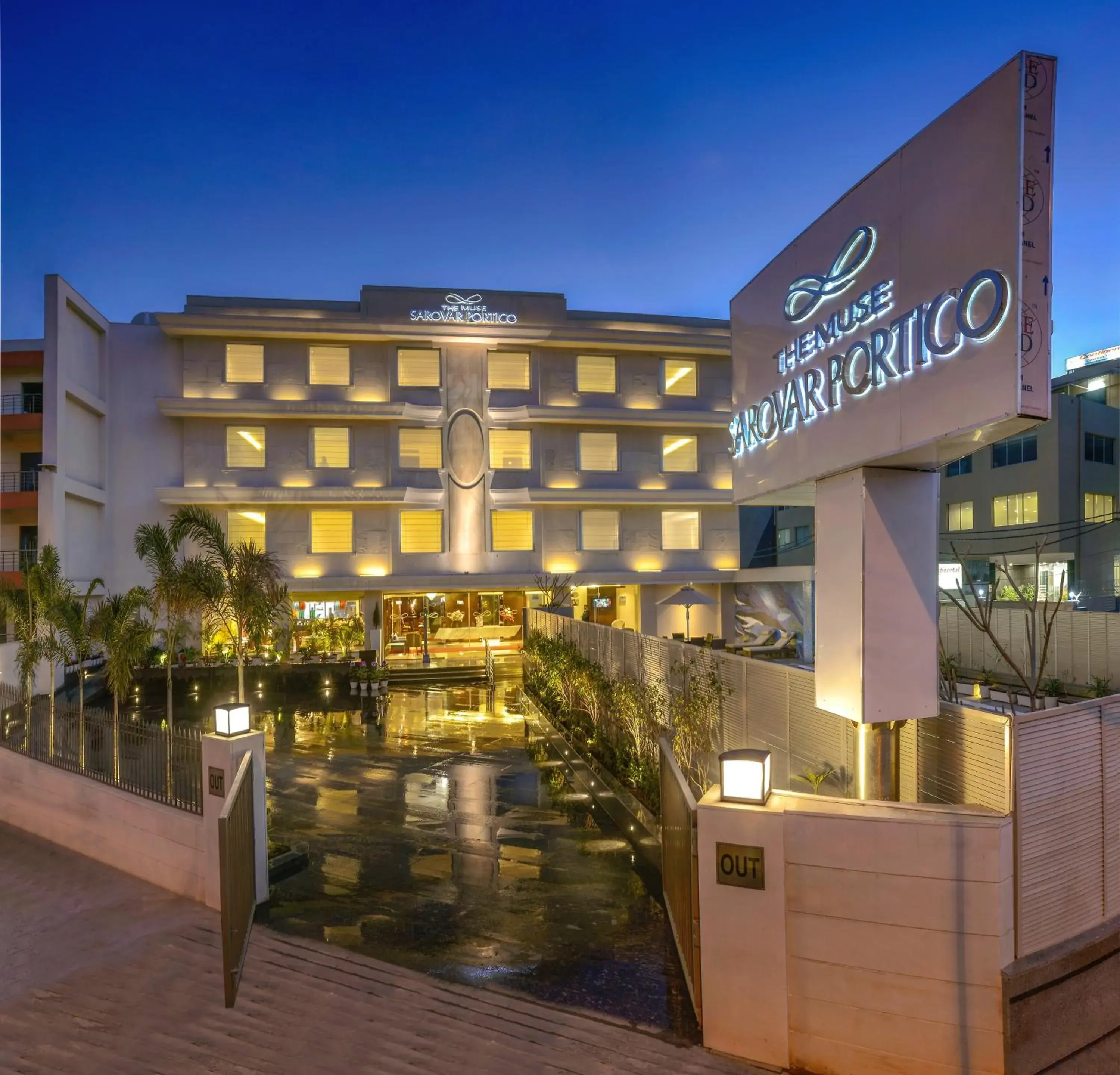 Deventure Sarovar Portico Kapashera, New Delhi Deventure Sarovar Portico Kapashera, New Delhi