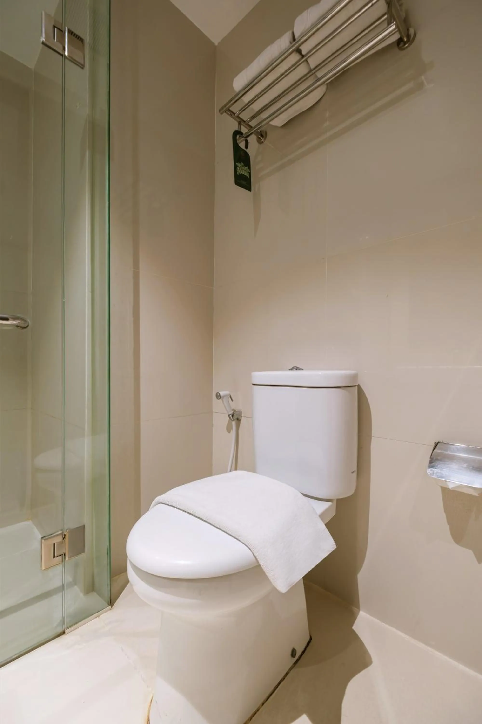 Gets Premiere Semarang