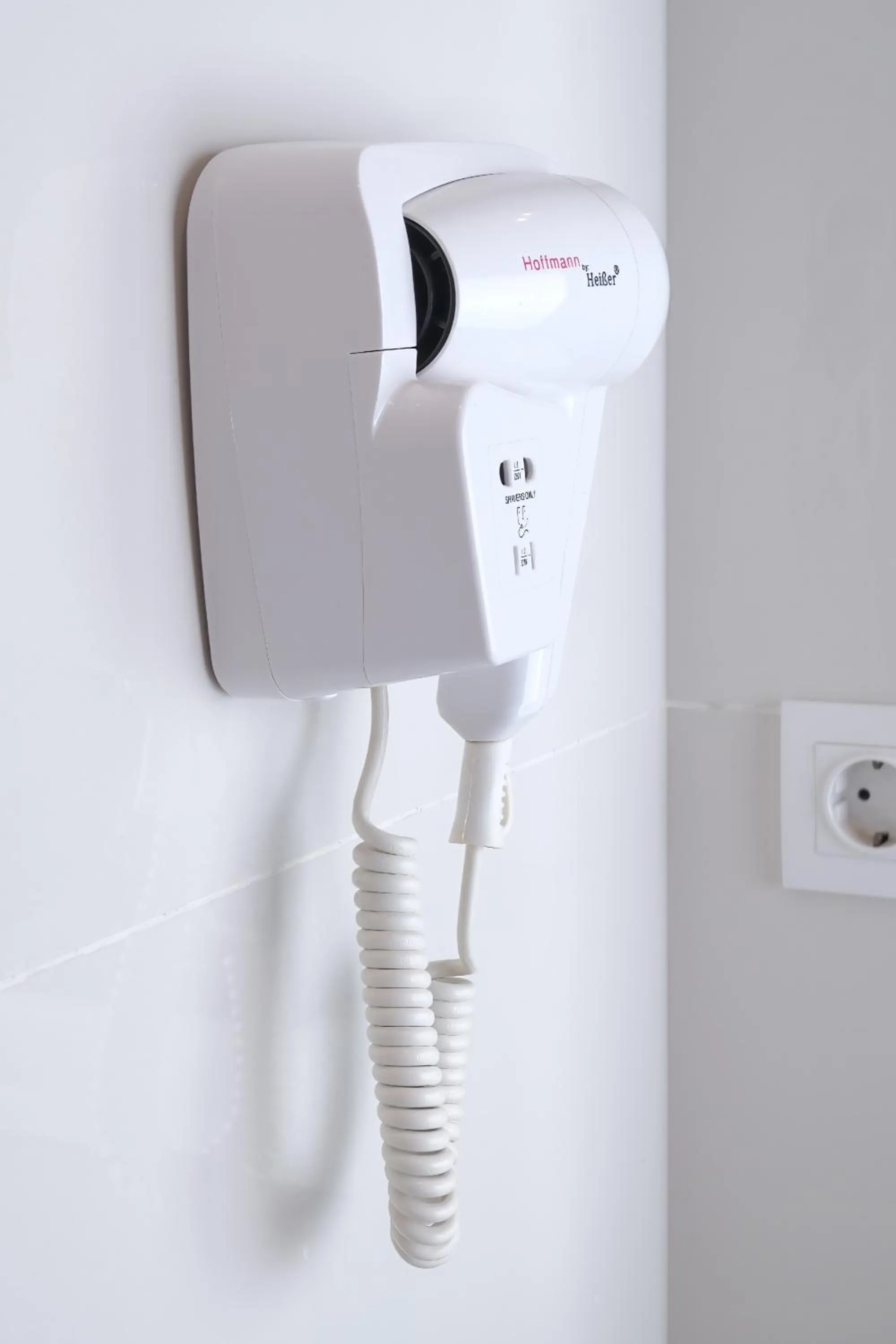 hair dryier in Gets Premiere Semarang