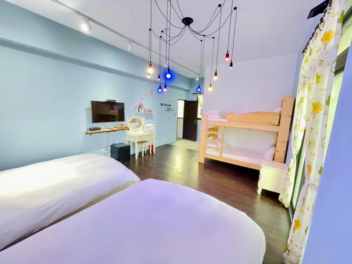 Bed in Sea breeze Inn