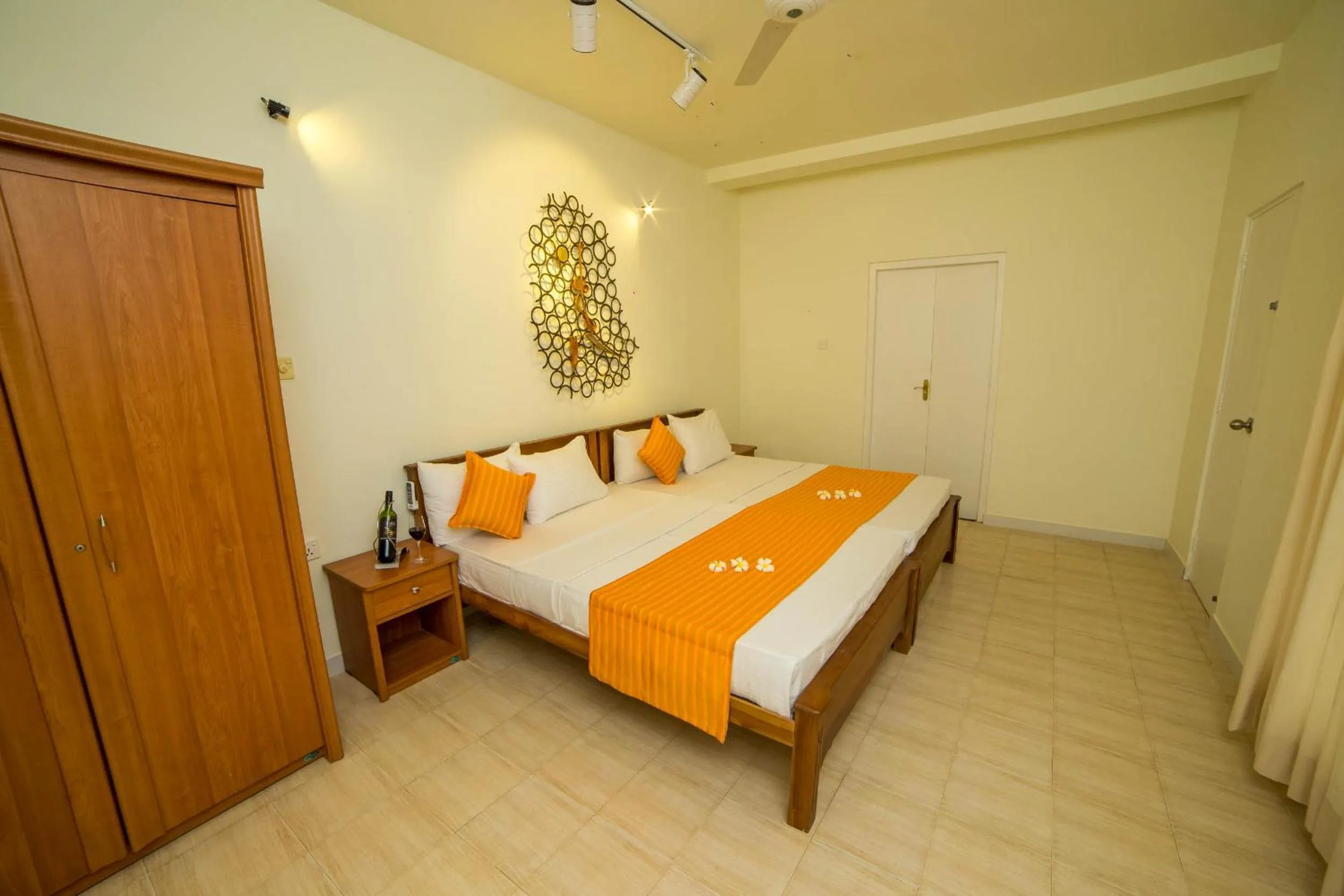 Coffee/tea facilities, Bed in Range Kandy