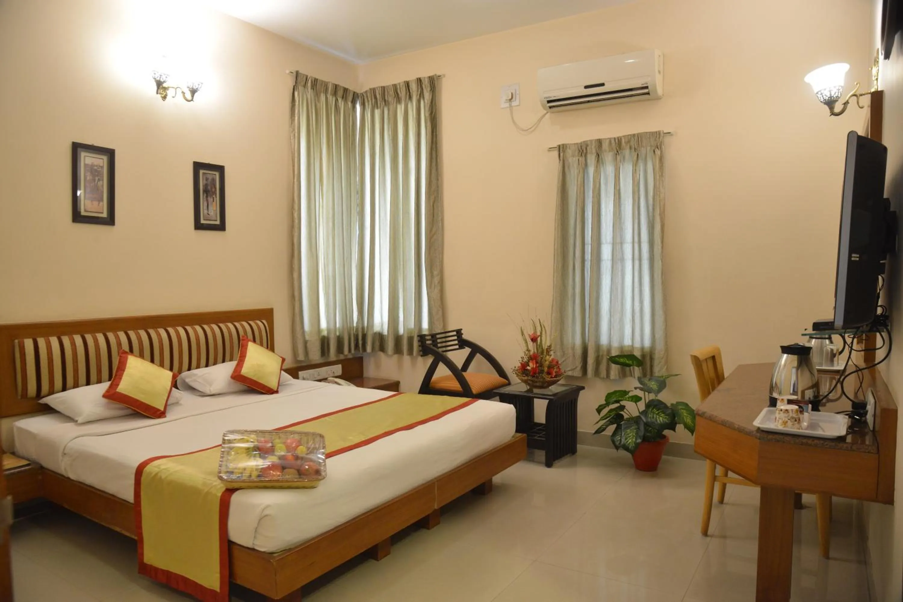 Bedroom, Bed in Pai Vista, KR Road