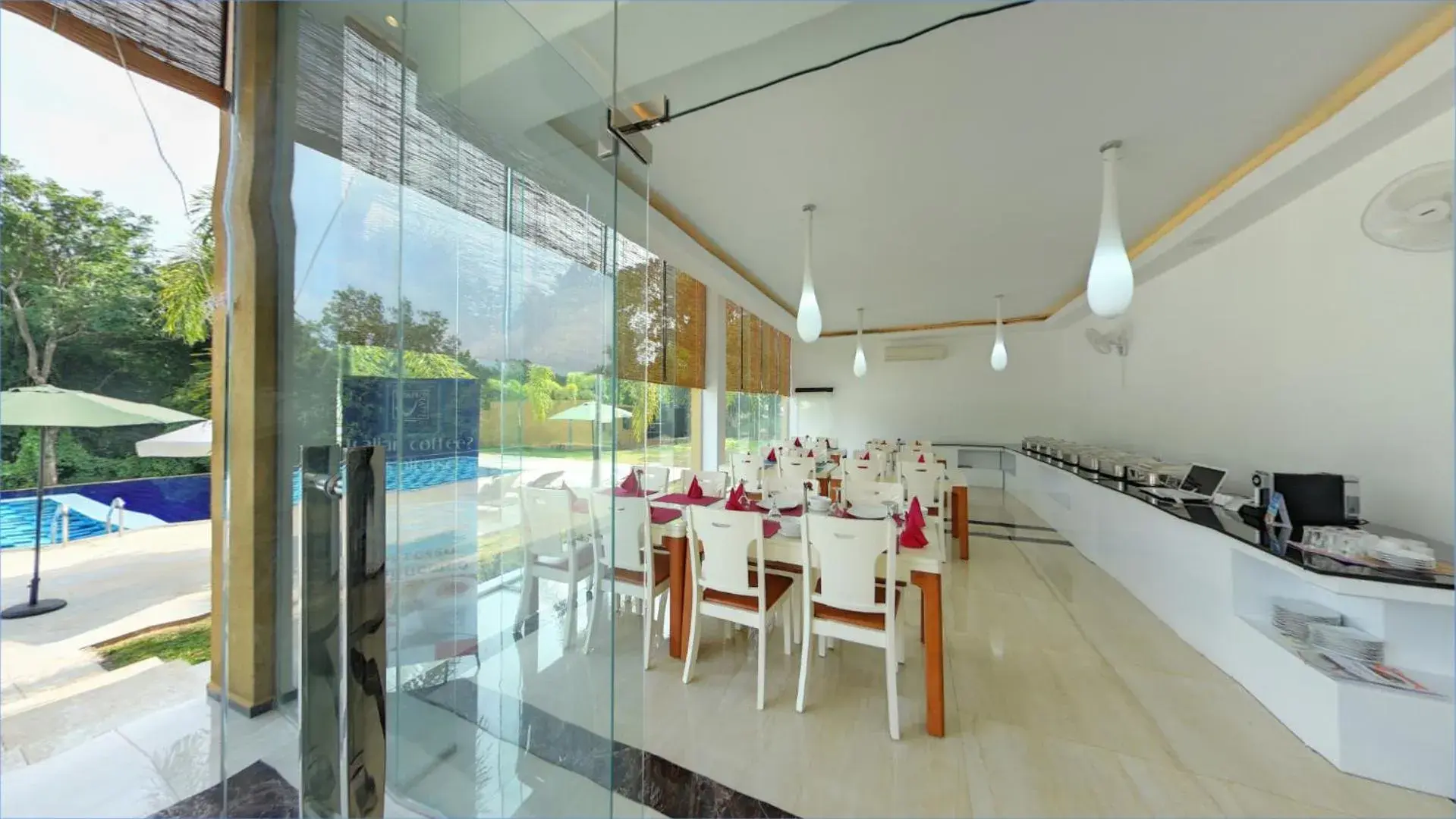 Restaurant/places to eat in Cassandra Culture Resort Restaurant/places to eat in Cassandra Culture Resort