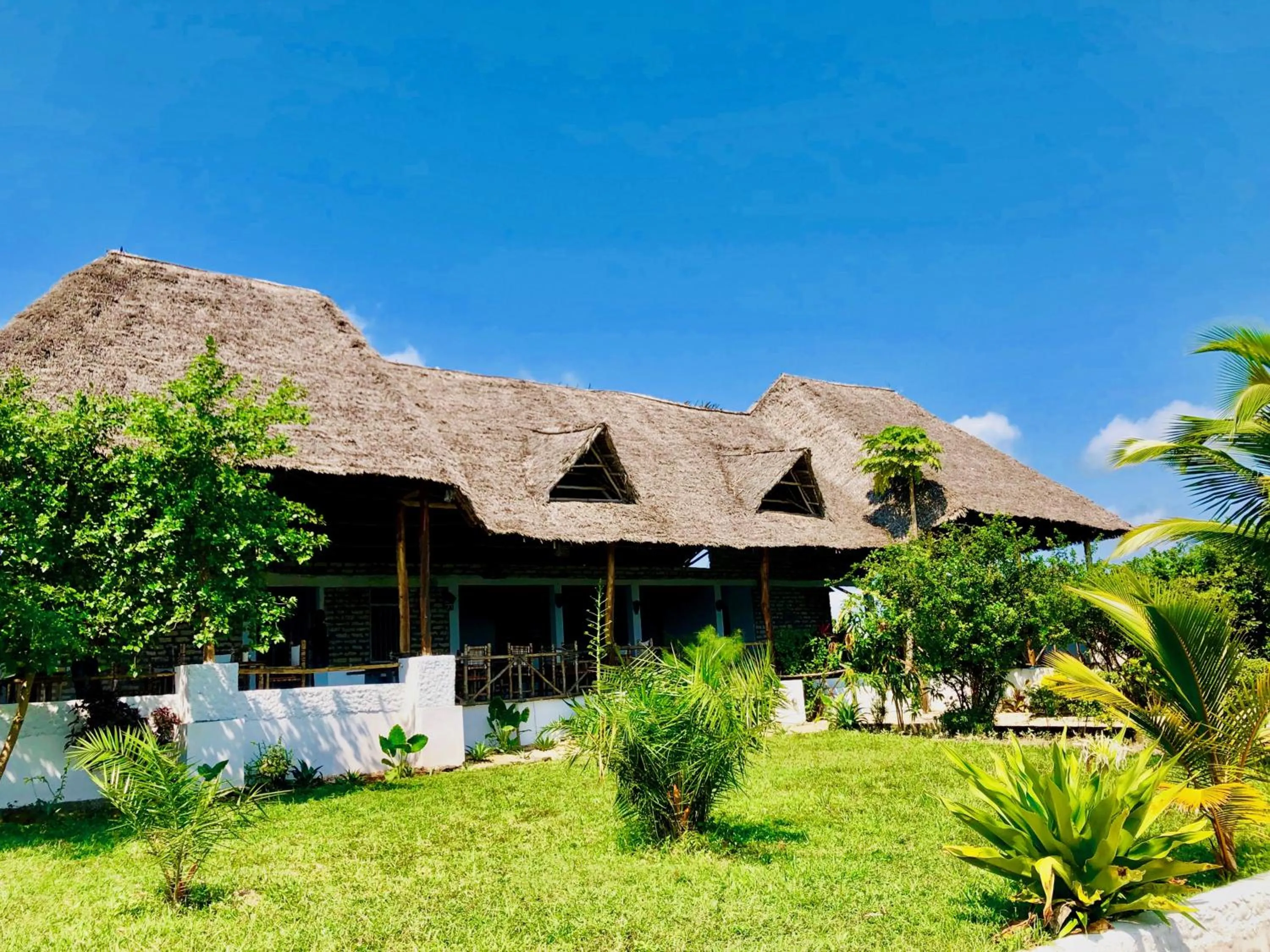 Property building in Pemba Paradise