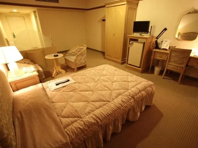 Bedroom, Bed in Nogami President Hotel