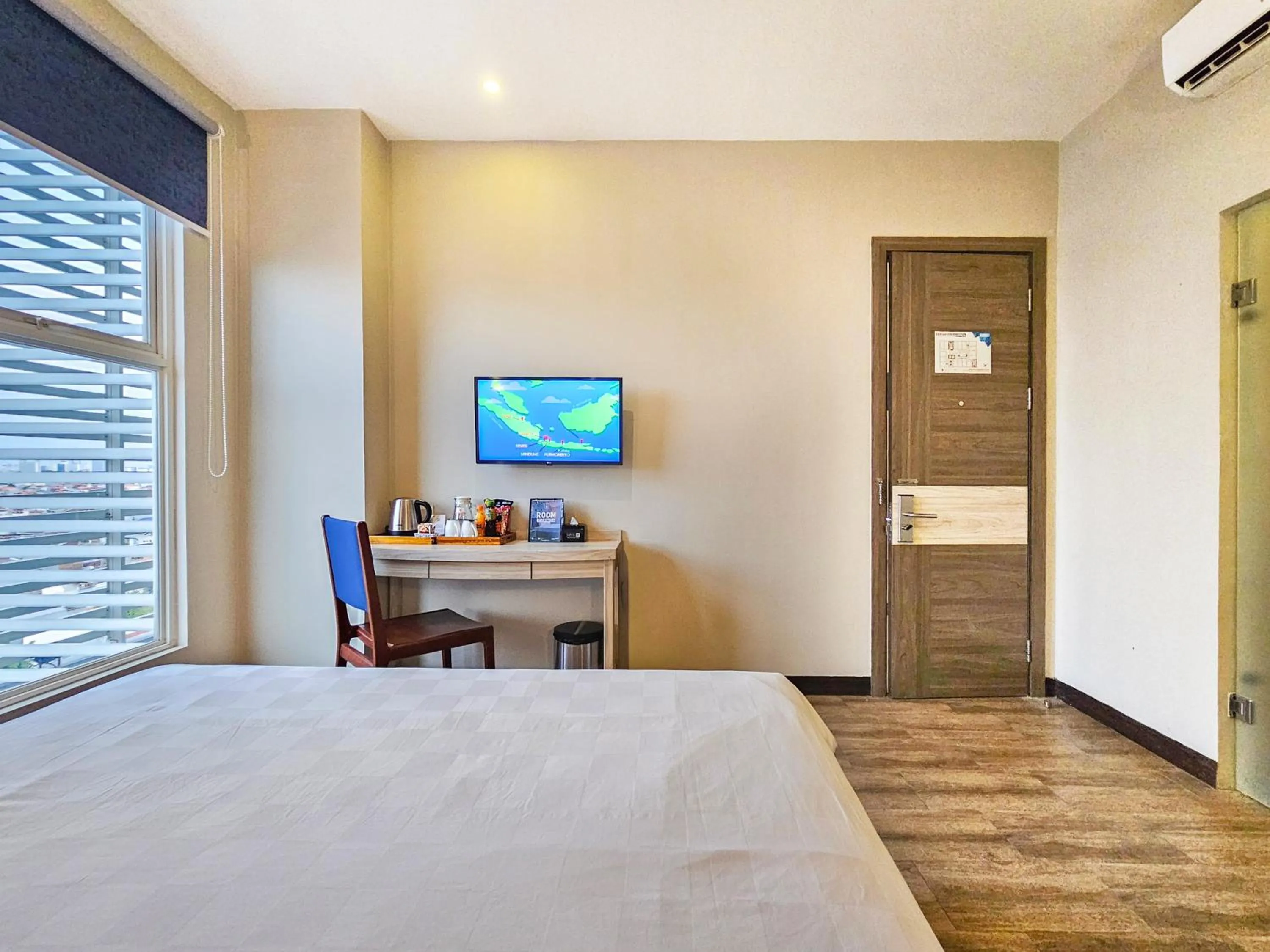 Bed in Hotel 88 Kedungsari - Kedungdoro By WH