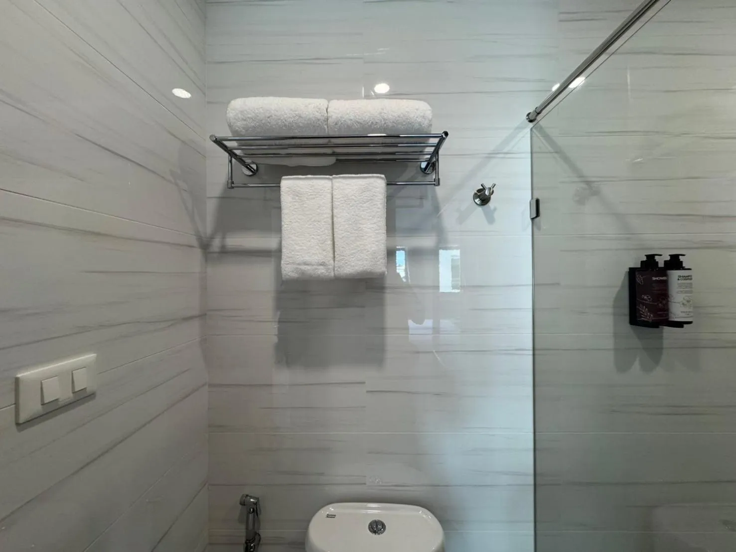 Toilet in HOUSE HOTEL Central Pattaya