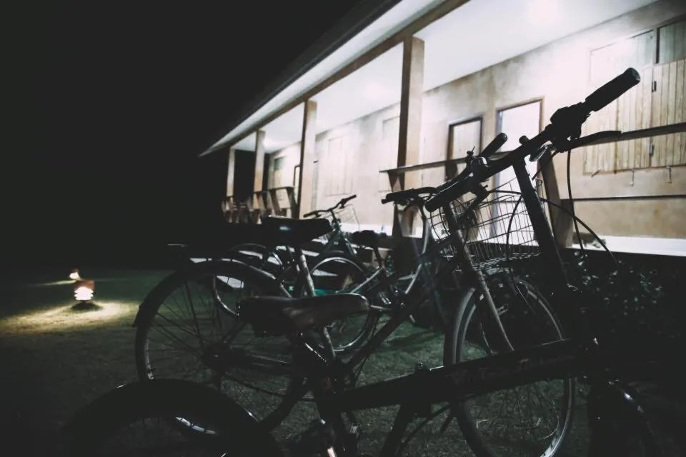 Cycling in COOLLiving Farmhouse Organic