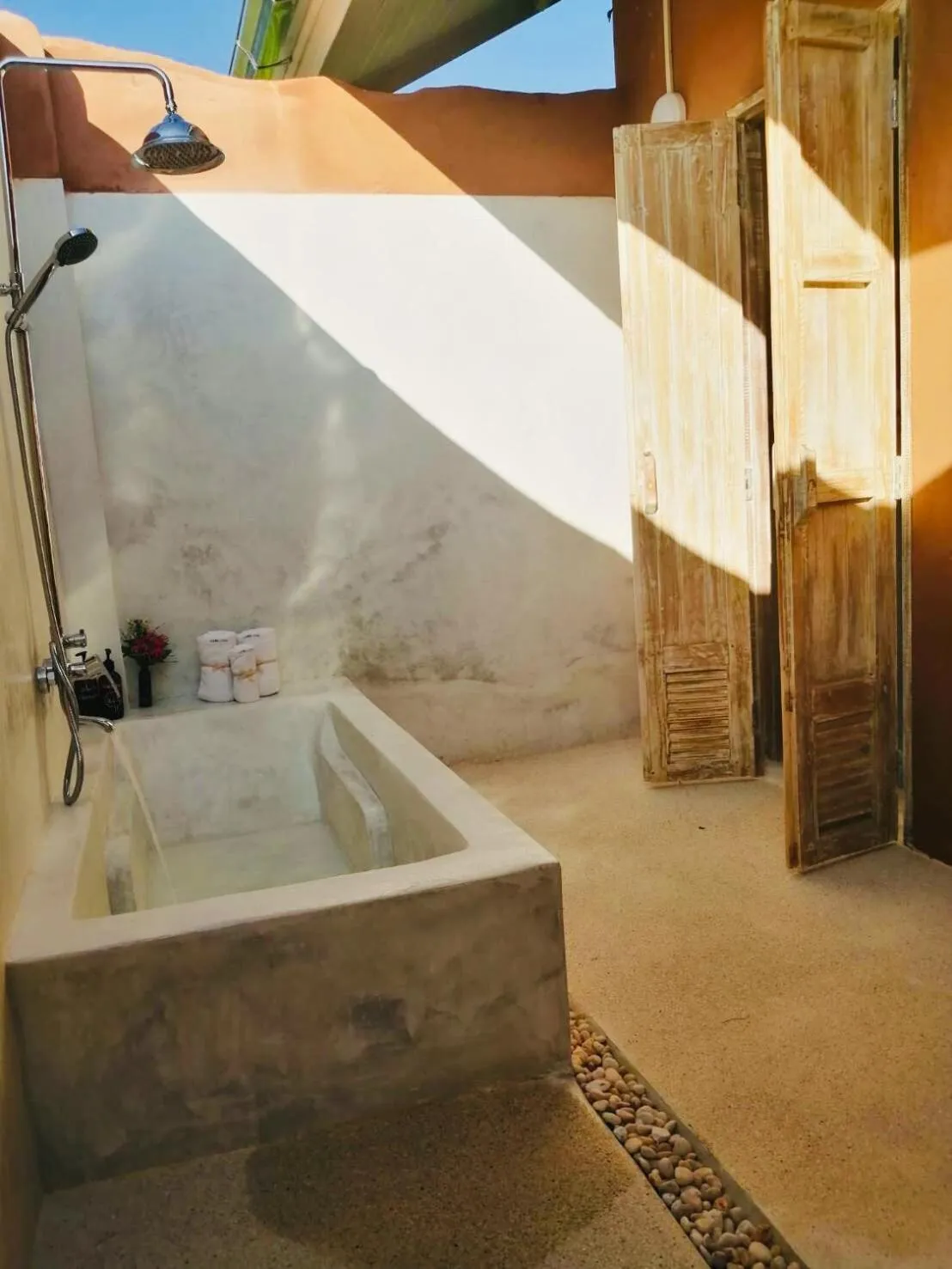 Bathroom in COOLLiving Farmhouse Organic