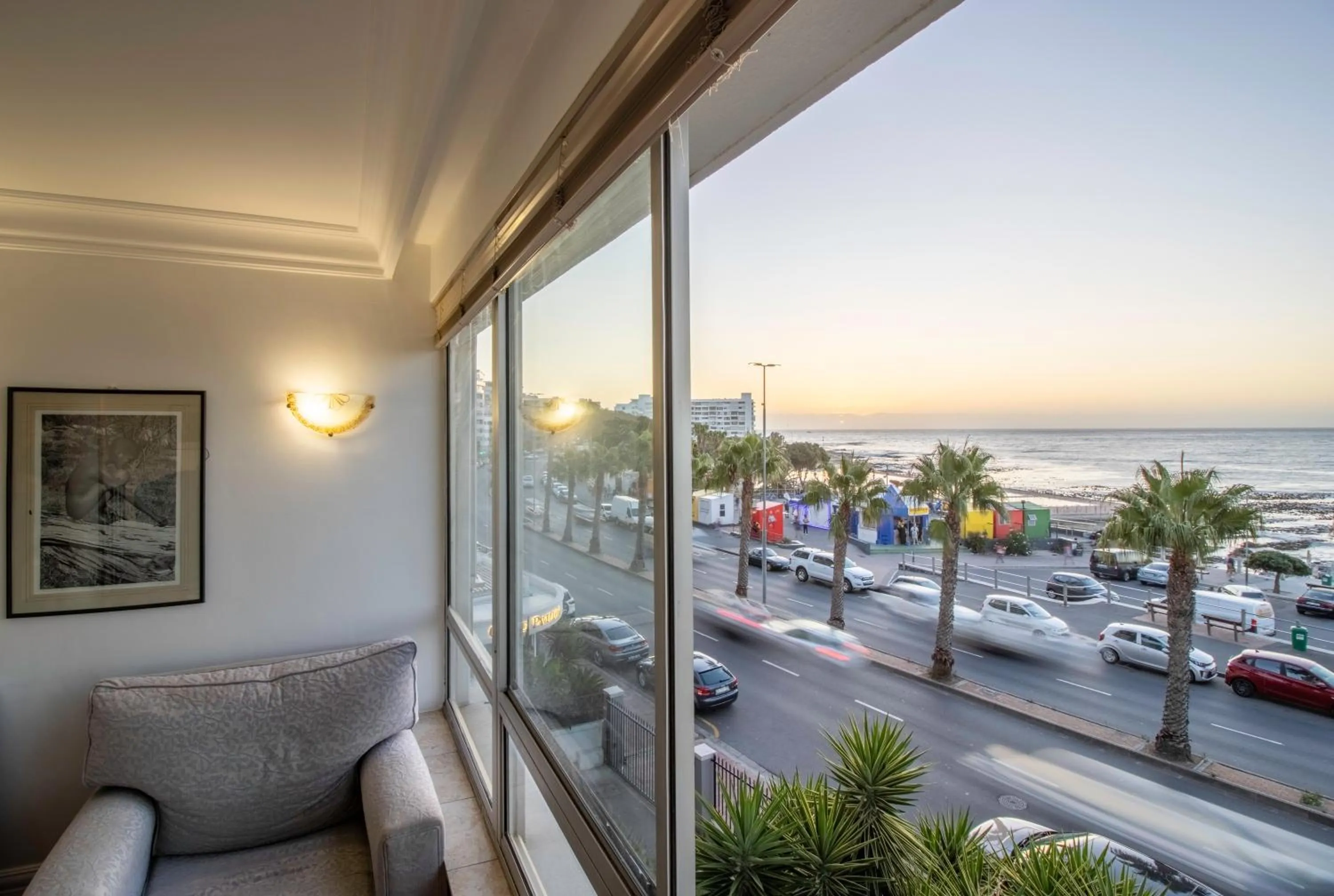 Day in Beachfront Seaview