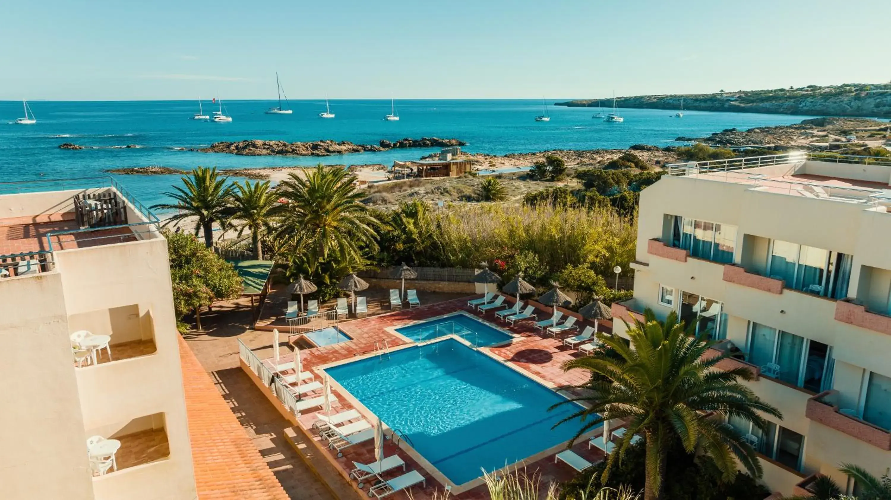 Swimming pool in Apartamentos Portu Saler Swimming pool in Apartamentos Portu Saler