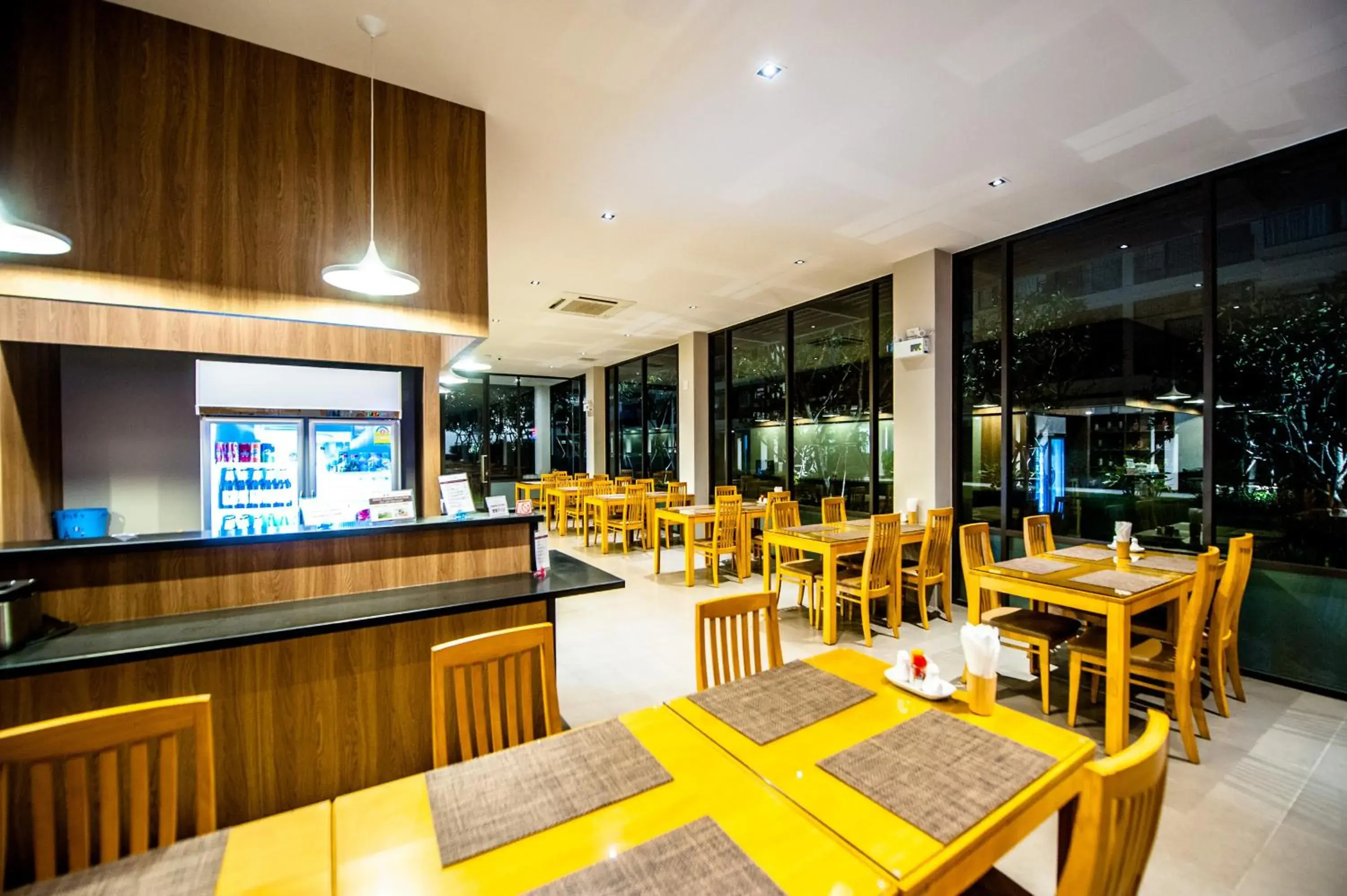 Continental breakfast in Burgundy Residence 304 Continental breakfast in Burgundy Residence 304