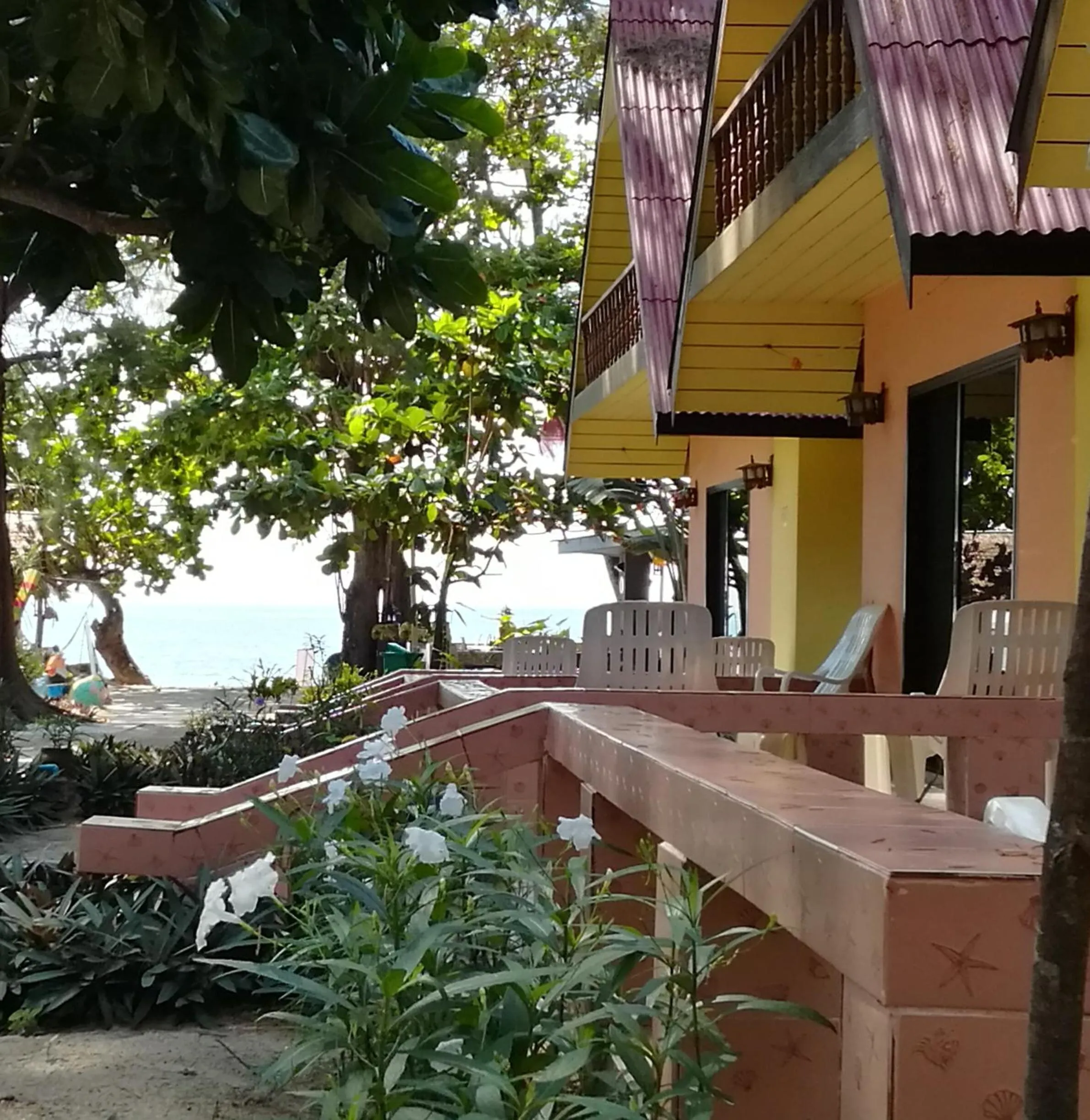 Andaman Beach Resort Koh Jum