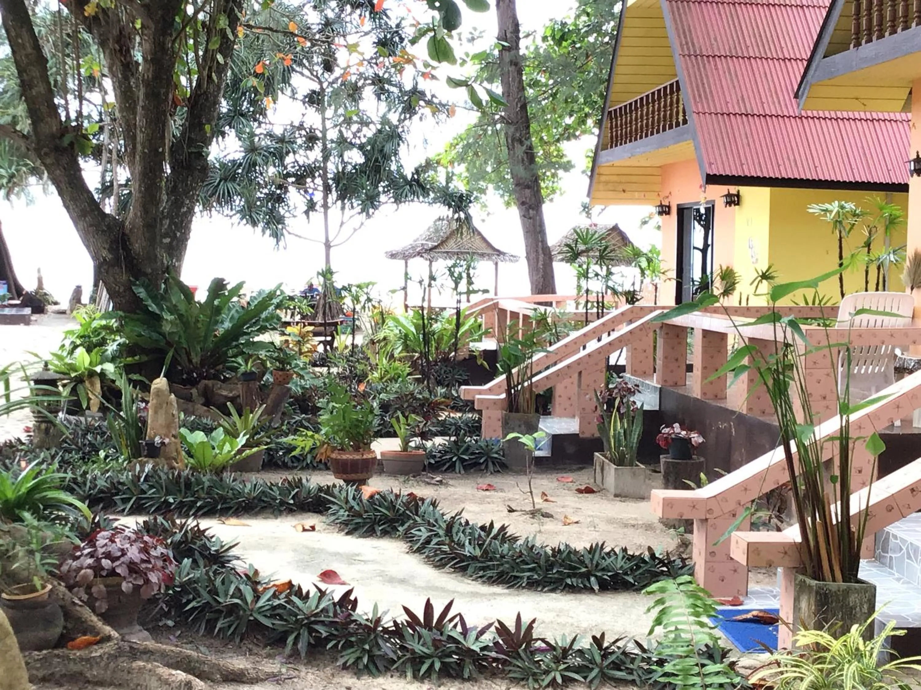 Andaman Beach Resort Koh Jum