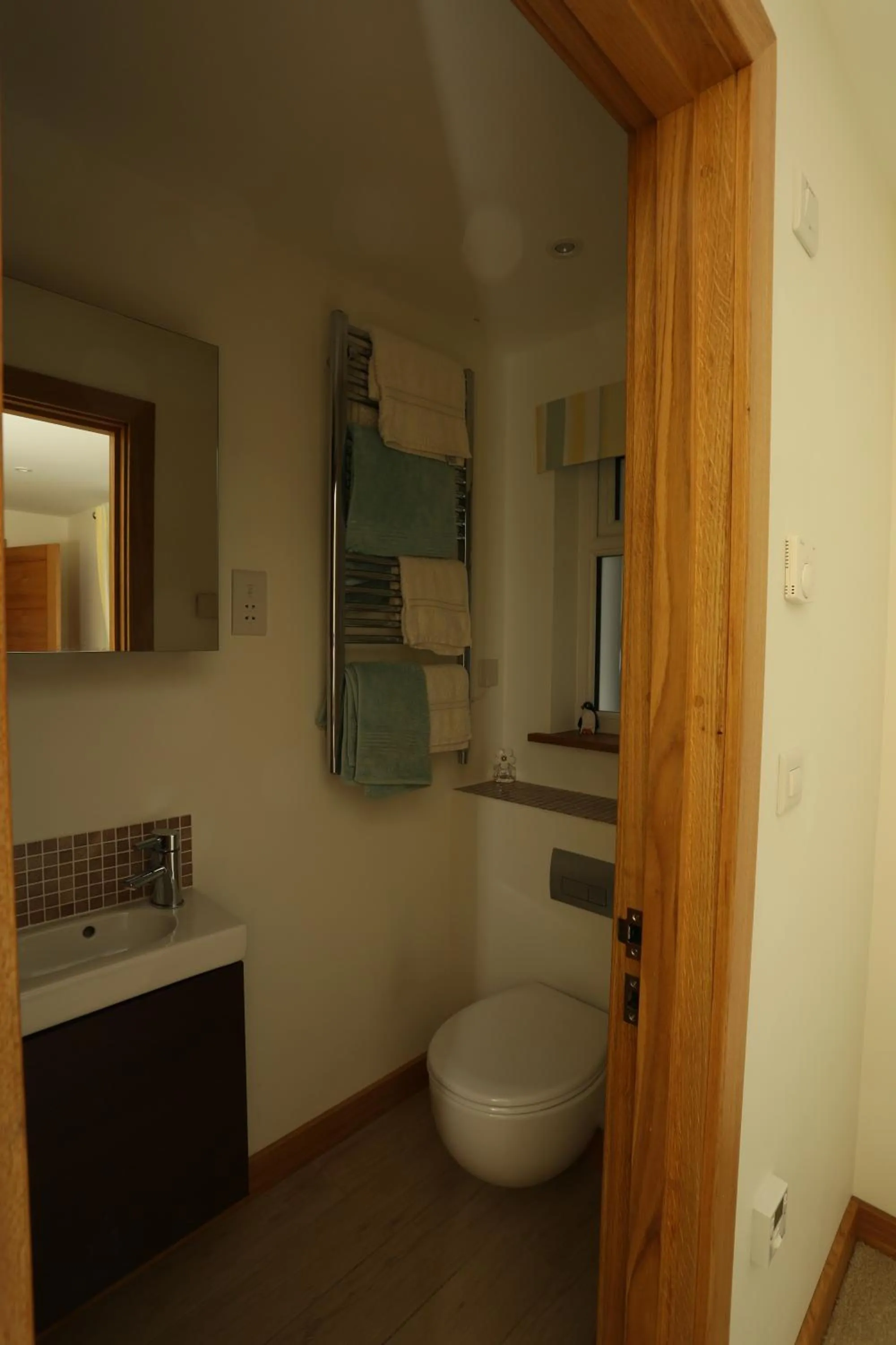 Bathroom in Holywell Bay B & B