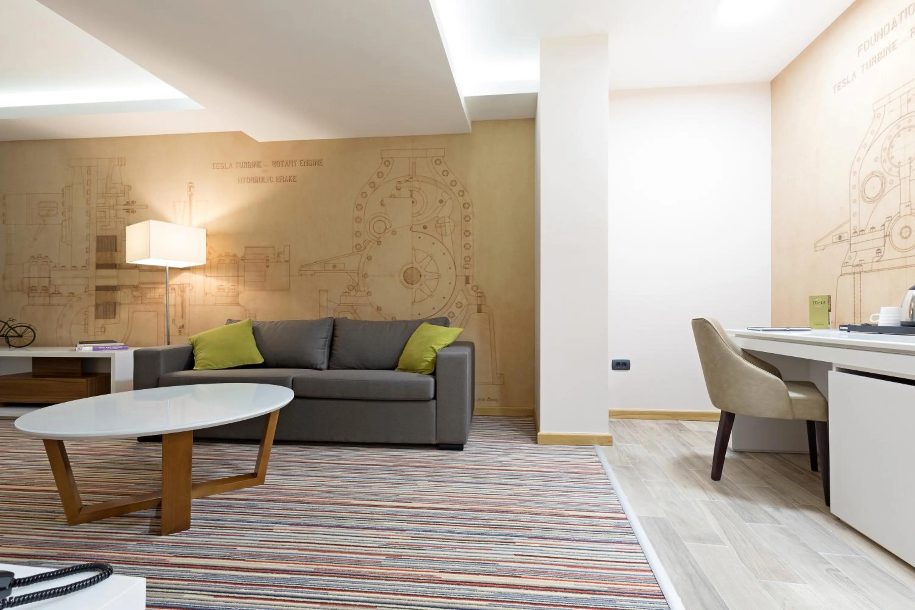 Living room in Hotel TESLA - Smart Stay Garni