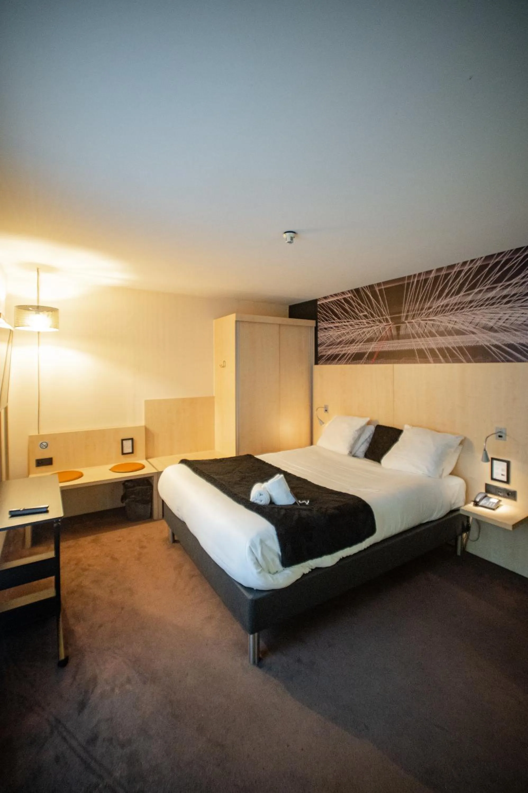 Bedroom, Bed in Hotel & Aparthotel Alize Mouscron