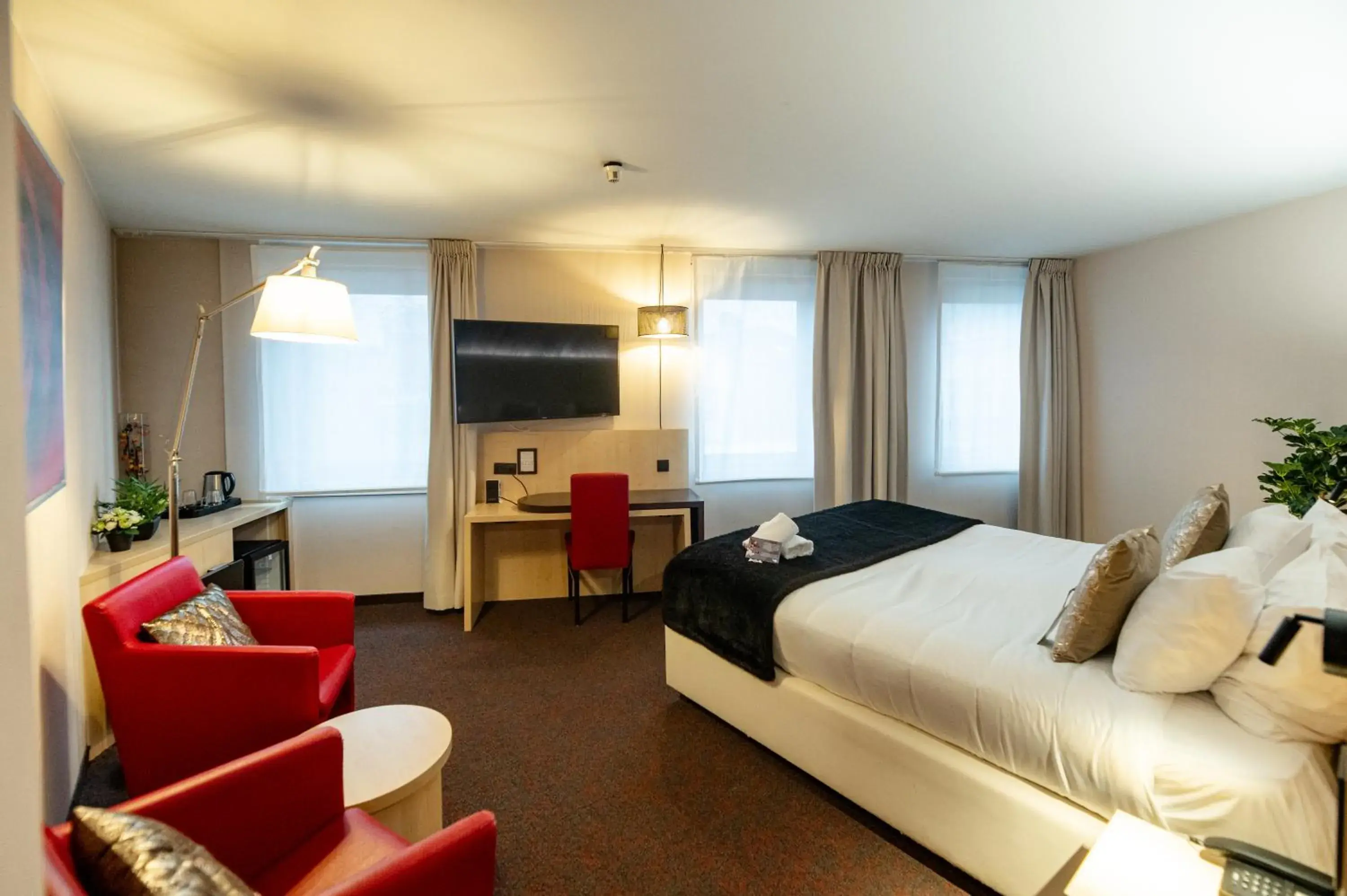 Bedroom, Bed in Hotel & Aparthotel Alize Mouscron Bedroom, Bed in Hotel & Aparthotel Alize Mouscron