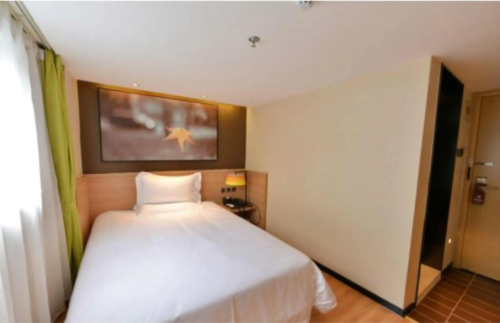 Bed in IU Hotel Beijing Zhongguancun Zhichunli