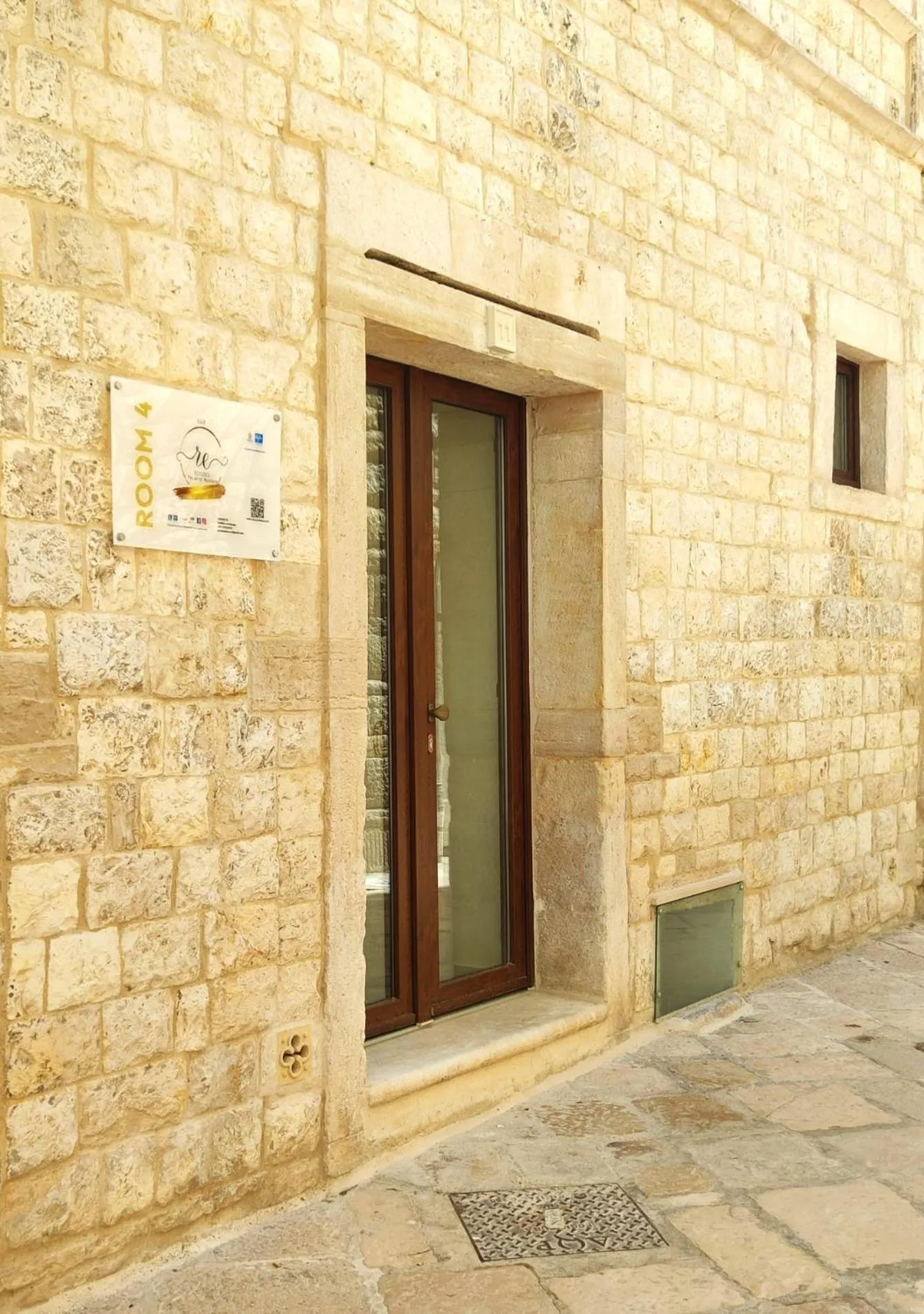 Property building in B&B re apartments Palazzo Muscati