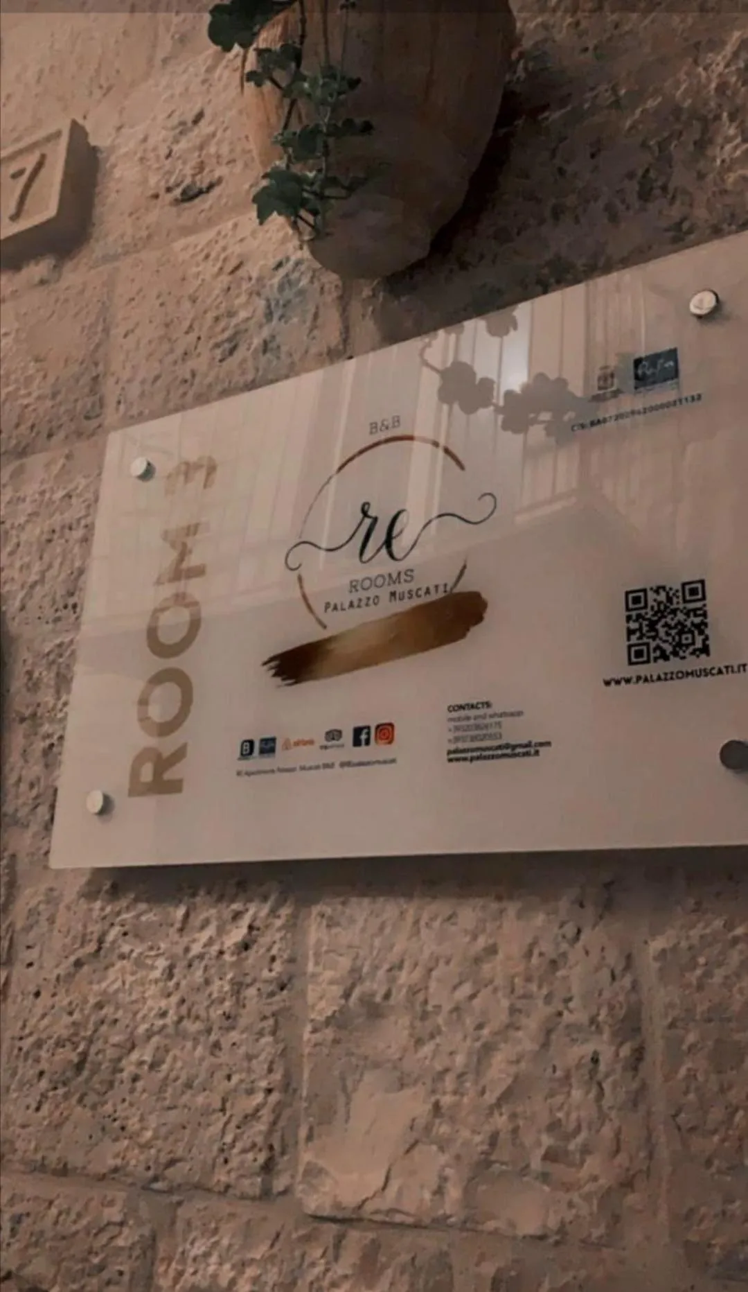 Logo/Certificate/Sign in B&B re apartments Palazzo Muscati