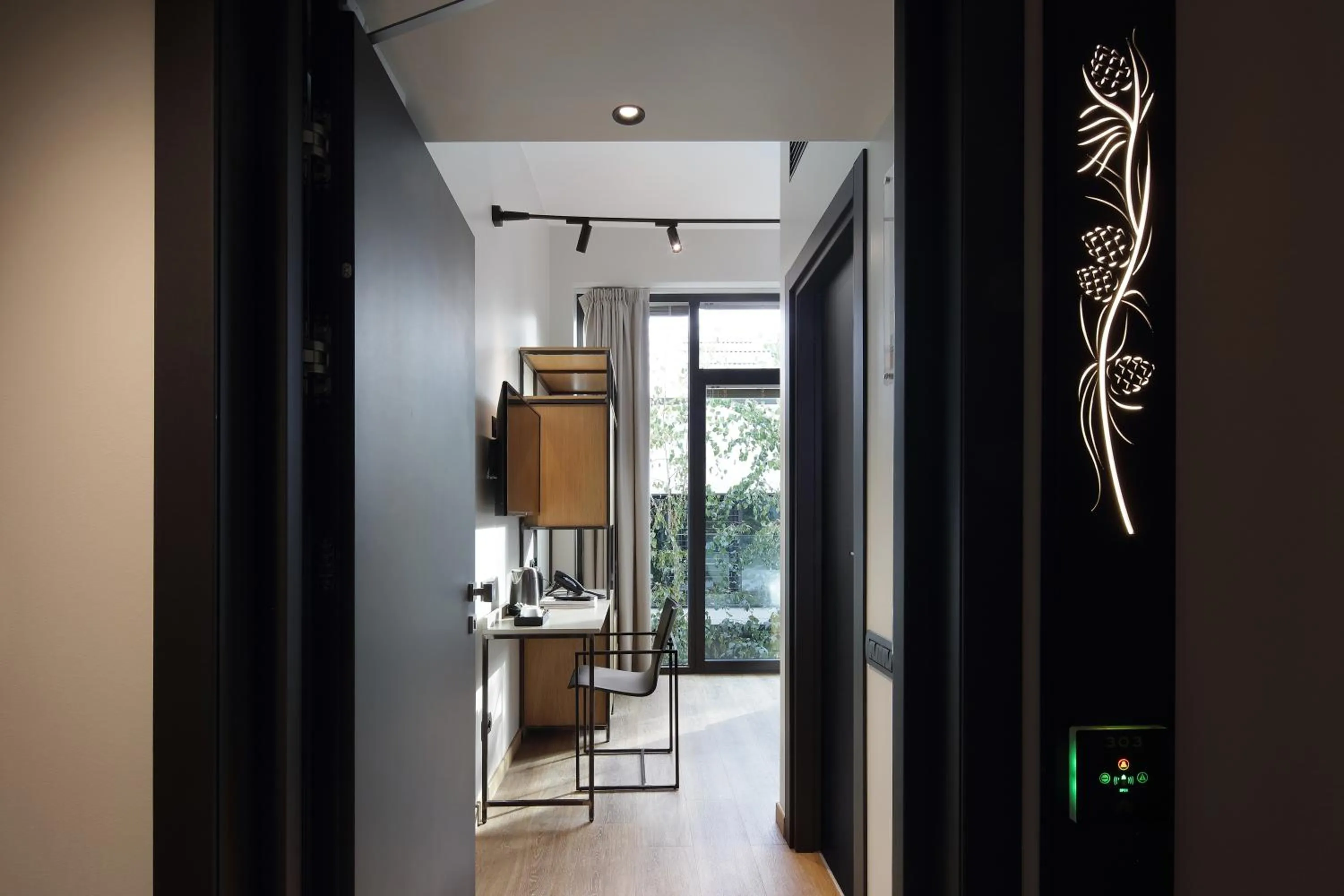 Bedroom in VERSOVERDE HOTEL Alzaia Naviglio Grande