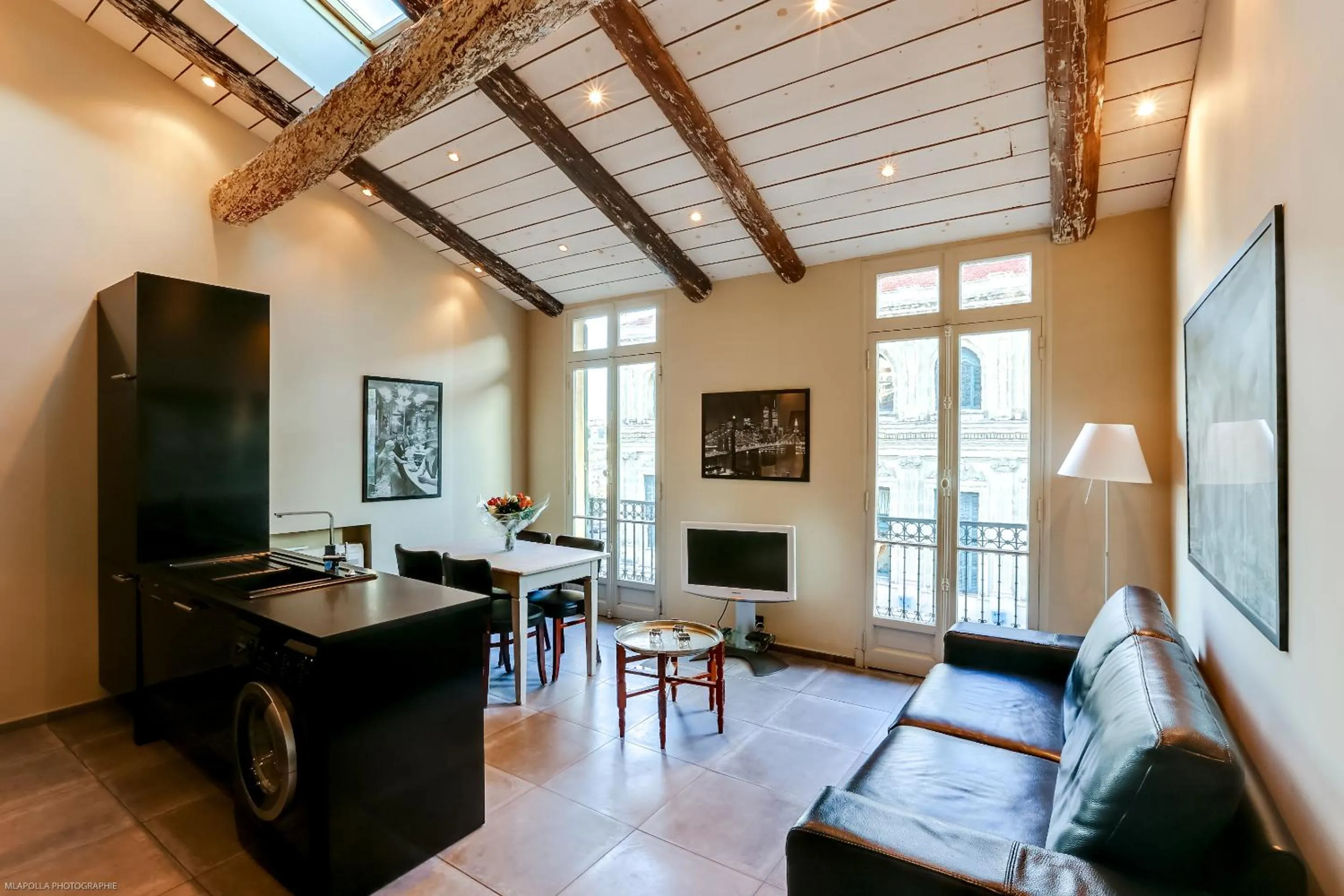 Kitchen or kitchenette in Florella Félix Faure