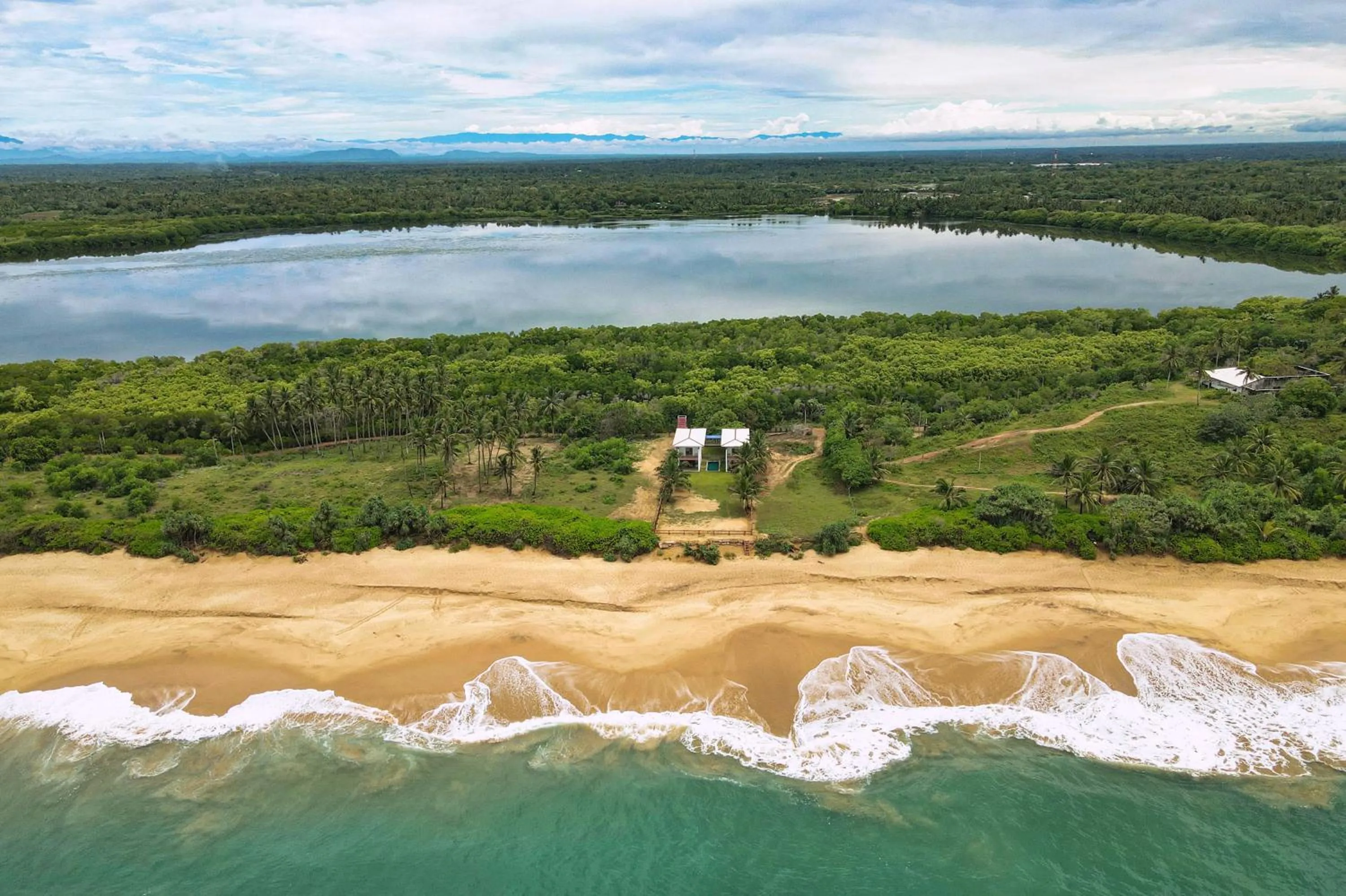 Sati Villa Rekawa Beach Sri Lanka