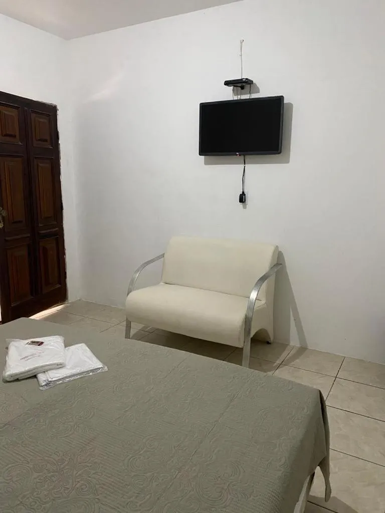 Economy Triple Room in Pousada El Shaddai