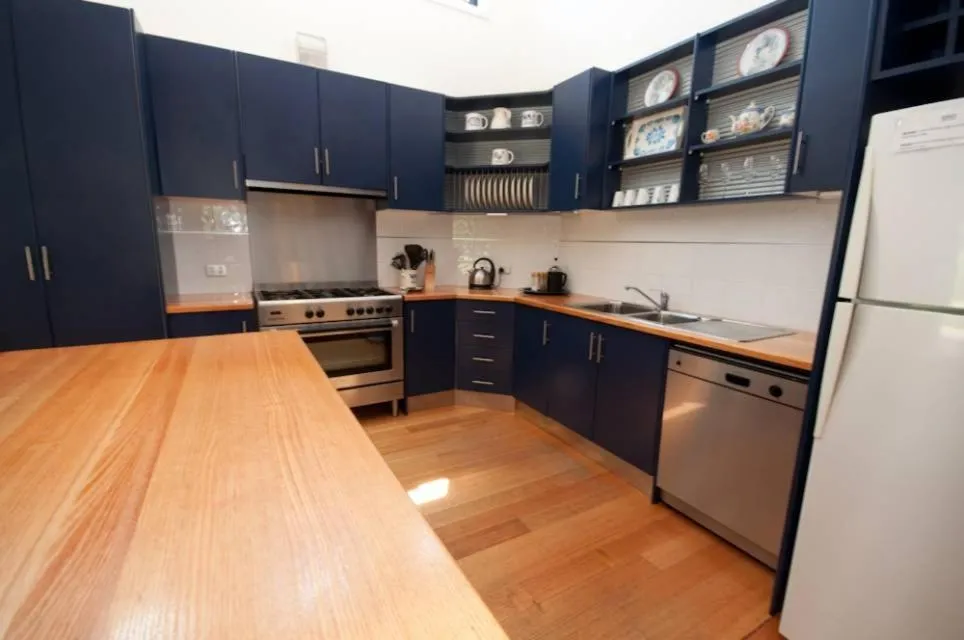 Cambroe - Spacious Family Retreat